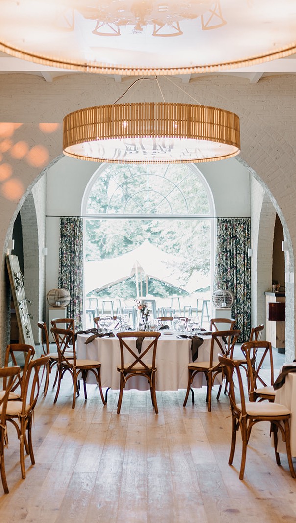 Een stukje van jullie verhaal geschreven bij Cachecour. Dankjewel voor de mooie review. 🫶🏼
#trouwfeest #evenement #kachetvenue #houthalenhelchteren