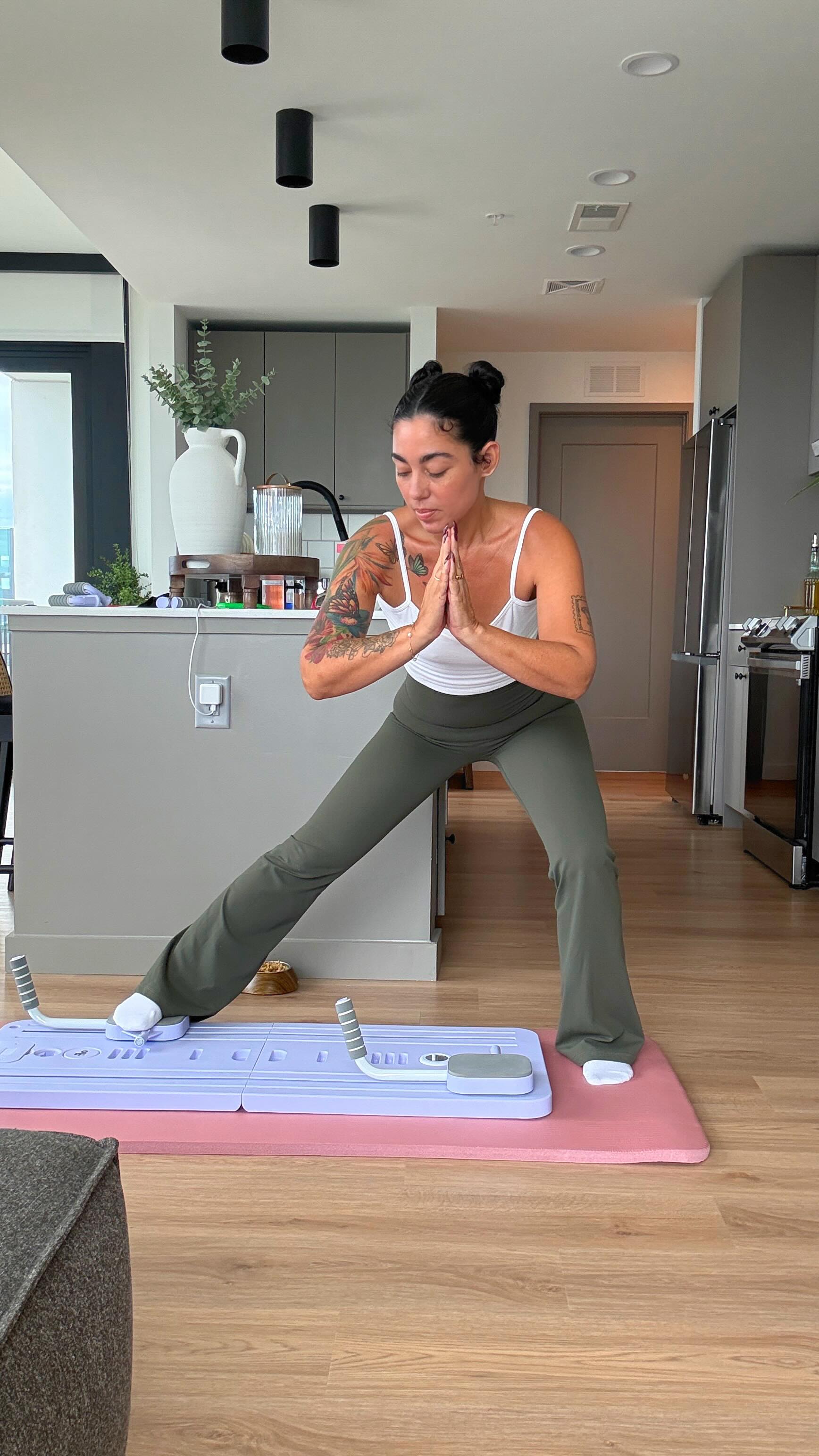 I was so excited when @myflopilates #ad sent me their FLO Reformer. I have never taken a reformer Pilates class so I was definitely excited to try it. It was harder than I thought 😅 you really do have to use your core and focus as you do the movements but the app and videos are such a big help! I was feeling it almost immediately 🥵 the absolute best part of the system is how compact and sturdy it is and how many exercises you can do right at home! Really impressed and can’t wait to do more 🙌🏽 #FloPilates #PilatesAtHome