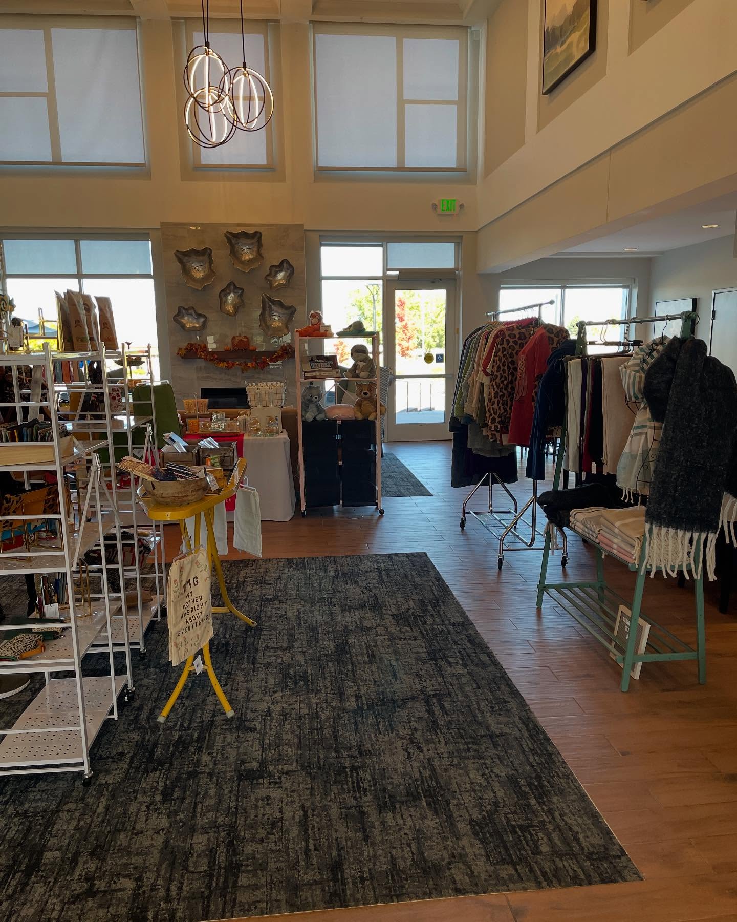 The Senior Shop is 🔥 today.