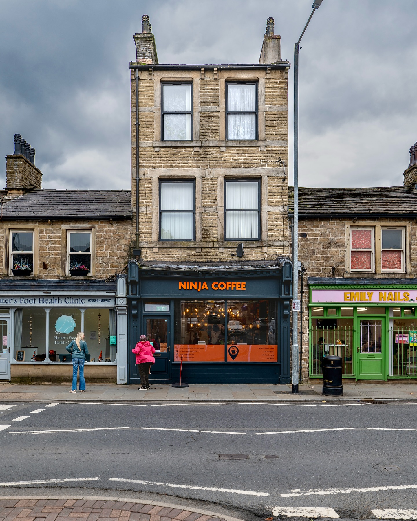 From Haslingden to Crawshawbooth - and now Bacup...
Ninja Coffee has officially opened its third Rossendale shop, this time on St James Street - and it’s already proving a hit.
Serving the same quality coffee, with the same friendly faces and welcoming vibe that’s made their other shops community favourites, this new space is another plus for Rossendale’s growing independent scene.
Another brilliant example of how independent businesses can shape the future of our high streets.
Copy by @thirty.sixdegrees
Photos by @soule_creative
👍✨☕️