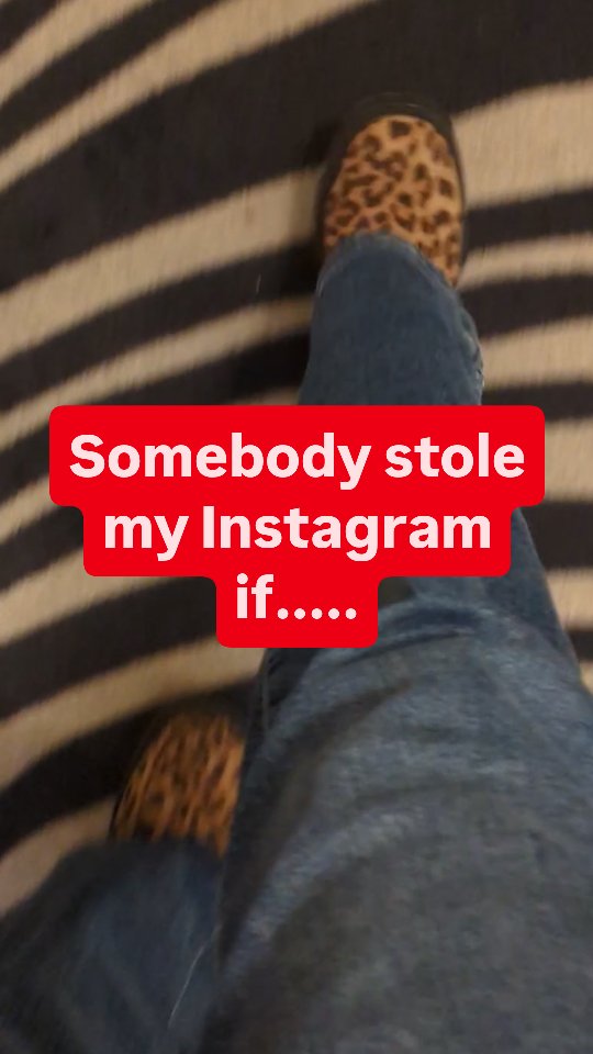 Somebody stole my Instagram if.....
๐ดIf I tell you to throw out your whole wardrobe after your colour analysis or style consultationย
๐ดIf I say you can never wear that shade, even though it's your favourite, or even black
๐ดIf I say your personal style is all about current fashion trends
๐ดIf I tell you style is about rules, not joy, creativity and expressionย
๐ดIf I say let's make you like everyone else instead of celebrating your individualityย
Which of these have you heard before?! There are many more myths out there sadly.
Colour and style analysis is meant to liberate you, not limit you.ย It will give you confidence in a way you never knew you could have! ๐โจ
#yourcoloursyourstyleyourstory #radiantlyme #colouranalysis #styleanalysis #colourmebeautiful