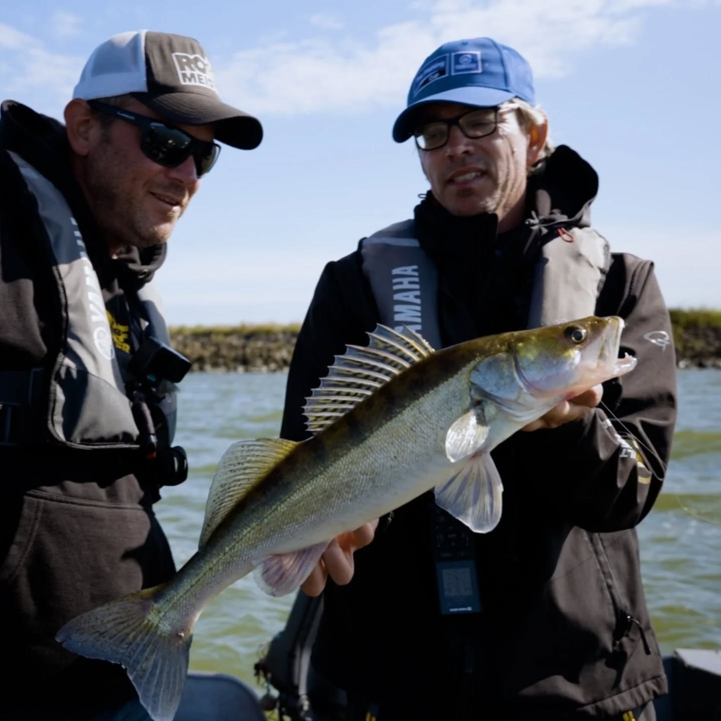 Op snoekbaarzen jacht met #roofmeister.
Het viel niet mee, toch gelukt 😎.
#yamahaprofishing