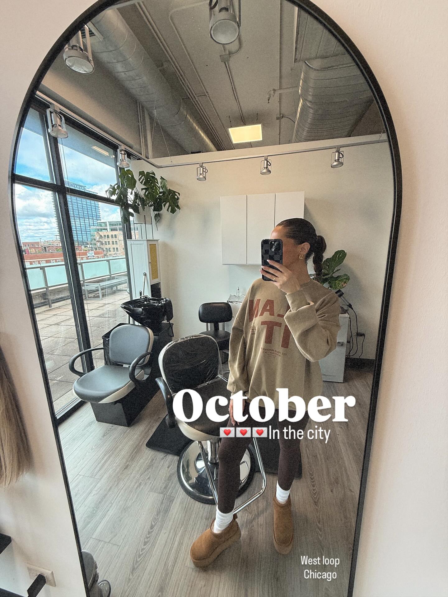 October in the city 💌📍
cozy mornings
salon days
+ the in between
invisible bead extensions chicago | chicago lifestyle | west loop chicago | city girl | city morning views | a day in the life