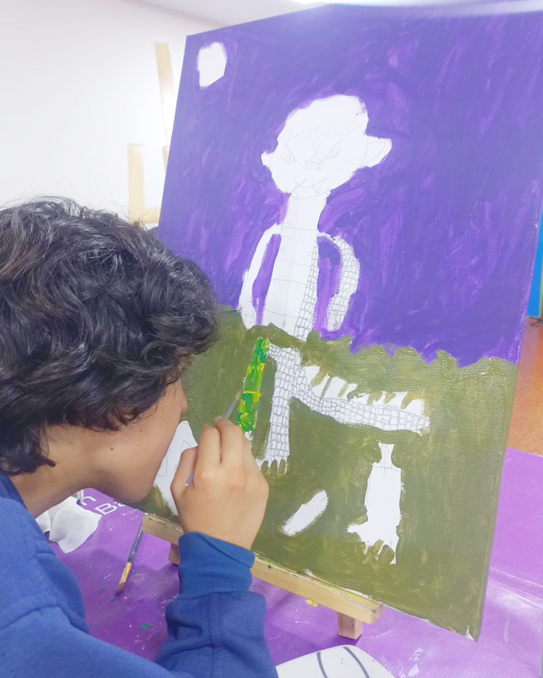 🎨 Cada pincelada es una aventura.
👉 Nuestros estudiantes no solo dibujan o pintan, también ¡exploran su imaginación y crean mundos llenos de color!
🖼️Aquí, la creatividad y la diversión se mezclan en cada obra.
📱Contáctanos y reserva el cupo de tu hijo 3118617584 y visita nuestra página web haciendo clic en el enlace de la bio.