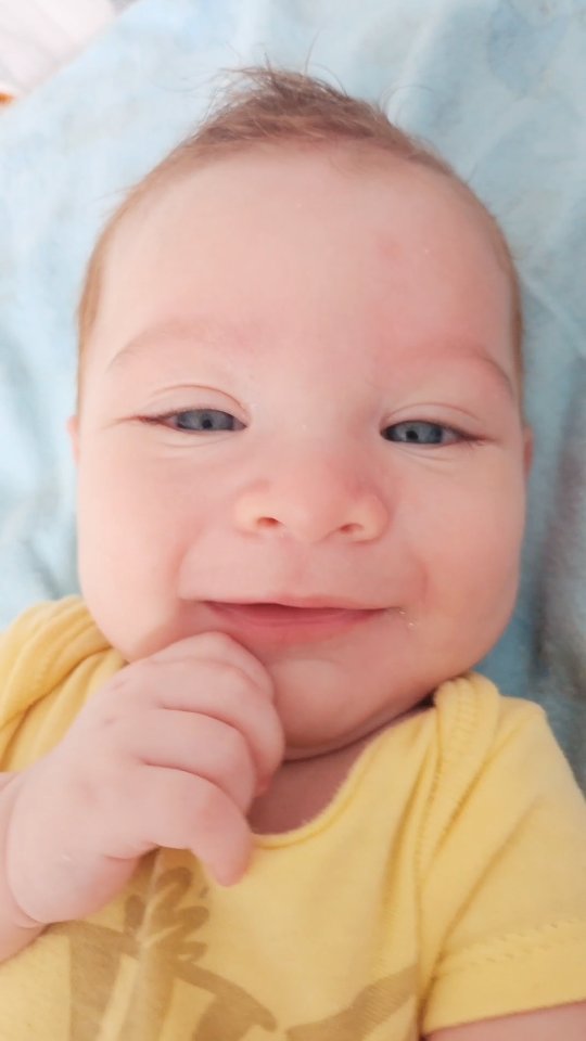 Mais um dia que ganha um significado especial para nós e passa a ser celebrado com muito amor por aqui...
Feliz Dia das Crianças, meu filho!
Neste ano, você foi o presente — o maior, o mais bonito e o mais puro que já recebemos na vida.
Ver você acordar, sorrir e descobrir o mundo enche nossos corações de luz todos os dias.
Te amamos infinitamente. 💙