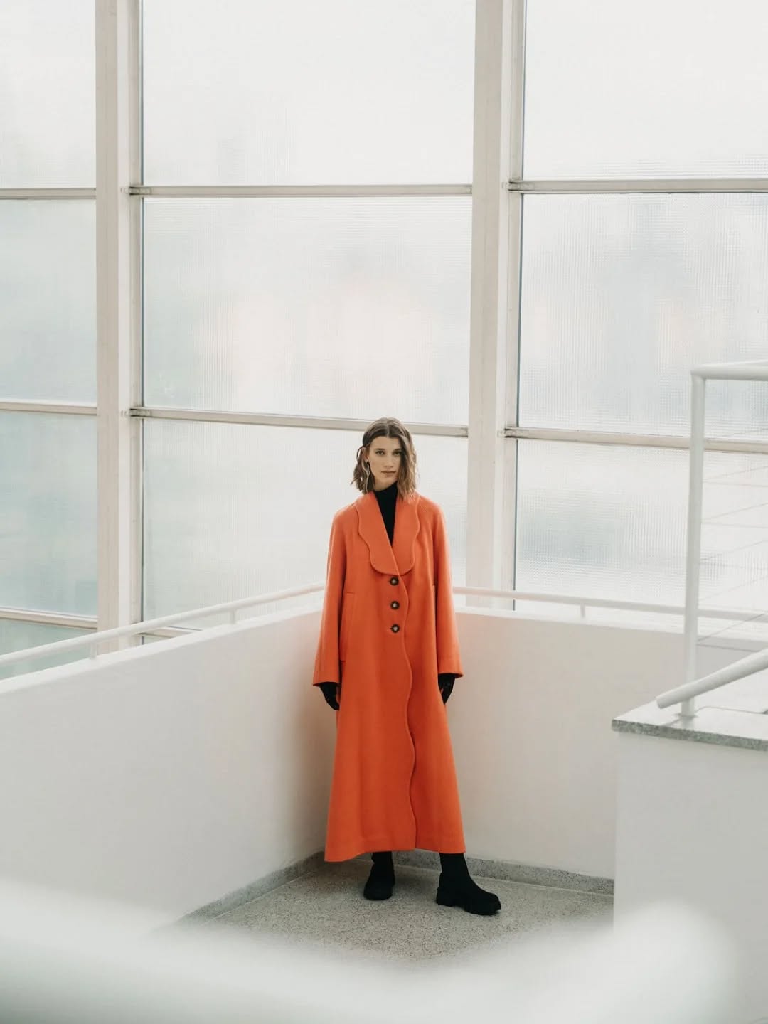 Dear Brno and the rest of the world,
let me introduce to You the prototype of the "Brno Coat" (Kabát Brno) which You can order to be made directly for You in various sizes and colours, both in women's and men's fits.
The "Brno Coat" was created on the occasion of the 130th anniversary of the birth of functionalist architect Bohuslav Fuchs, whose work shaped the face of modern Brno. Its design is visually inspired by Fuch's Pavilion of the City of Brno.
This coat is more than a garment — it is a reflection on the famous functionalist maxim “form follows function”. In today’s world of fashion, dominated by overproduction, fleeting trends, and the exploitation of natural and human resources, the "Brno Coat" seeks to follow new functions: respect for the origin of materials, the conditions of their production, and consideration of their afterlife once the garment has served its wearer.
The coat is made of 99% biodegradable materials. Its essential fabric is 100% sheep wool from the Portuguese Burel Factory, a company that continues the centuries-old wool tradition of the Serra da Estrela mountains using 19th-century machinery. The shepherds they work with graze their sheep freely on high mountain plateaus, where the delicate vegetation makes the wool softer and finer in quality. The lining is crafted from certified ENKA® Viscose or Bemberg™ fibres by Gianni Crespi Foderami in Italy, while certified biodegradable cotton interlinings, cotton threads and small components complete the piece. The only non-biodegradable elements are the sustainably produced buttons from the Lithuanian brand FM Buttons.
Every coat is tailored to order in the Brno atelier of Klára Židková.
The development of the "Brno Coat" prototype was supported by the Statutory City of Brno (@brnomycity , @kreativnibrno ) through the FUCHS 130 grant programme.
🔥Stunning photography team:
photography: @karolinakadlcakova
modeling: @la__adel (@impactmodelsmgmt )
MUAH: @veronikamykolenko
Earings: LOOP by Corali, available at @objectconceptstore
Location: Pavilon města Brna, huge thanks go to the "Český filharmonický sbor Brno" and @bvvbrno
#fuchs130 #kabatbrno #brnocoat #klarazidkova