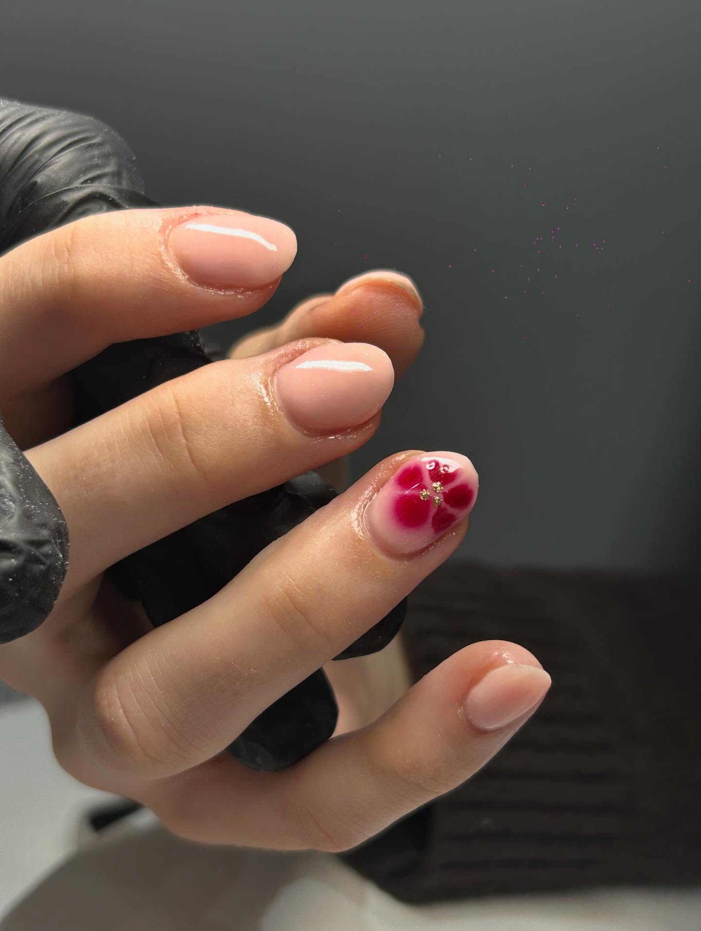 Bali ready 🌺
#biabnails #nailart #floralnails #biabmanicure #naturalnails #nailinspo #naildesign #simplenails #geloverlay #nailsofinstagram #neutralsnails #minimalnails #springnails #nailartist #manicureinspo #nailgoals #nailtrend #nailsoftheday #subtlenails #flowernails