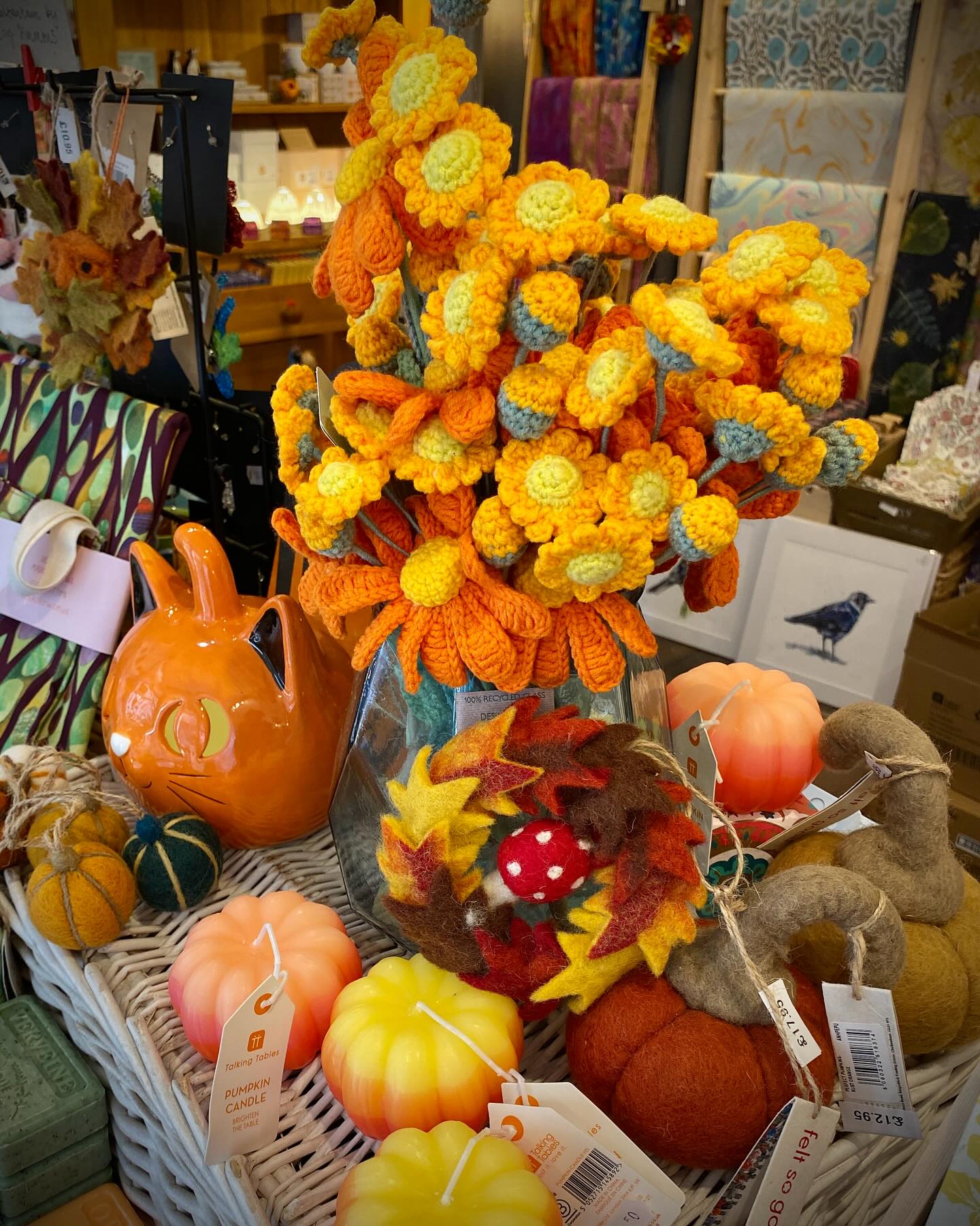 ๐Autumnal gorgeousness at Swift ๐
Add a splash of seasonal colour to your home or find the perfect gift for an autumn birthday.
Come in and browse our latest seasonal products.
Swift Art & Design
18 High Street
Winchcombe
GL54 5LJ
Open:
Tuesday - Saturday
10am - 4pm
#swiftwinchcombe #swiftcotswolds #shopsmall #shophandmade #shopindependent #supportindependent #swiftartanddesign
#winchcombeshopping #winchcombe #visitwinchcombe #winchcombecotswolds