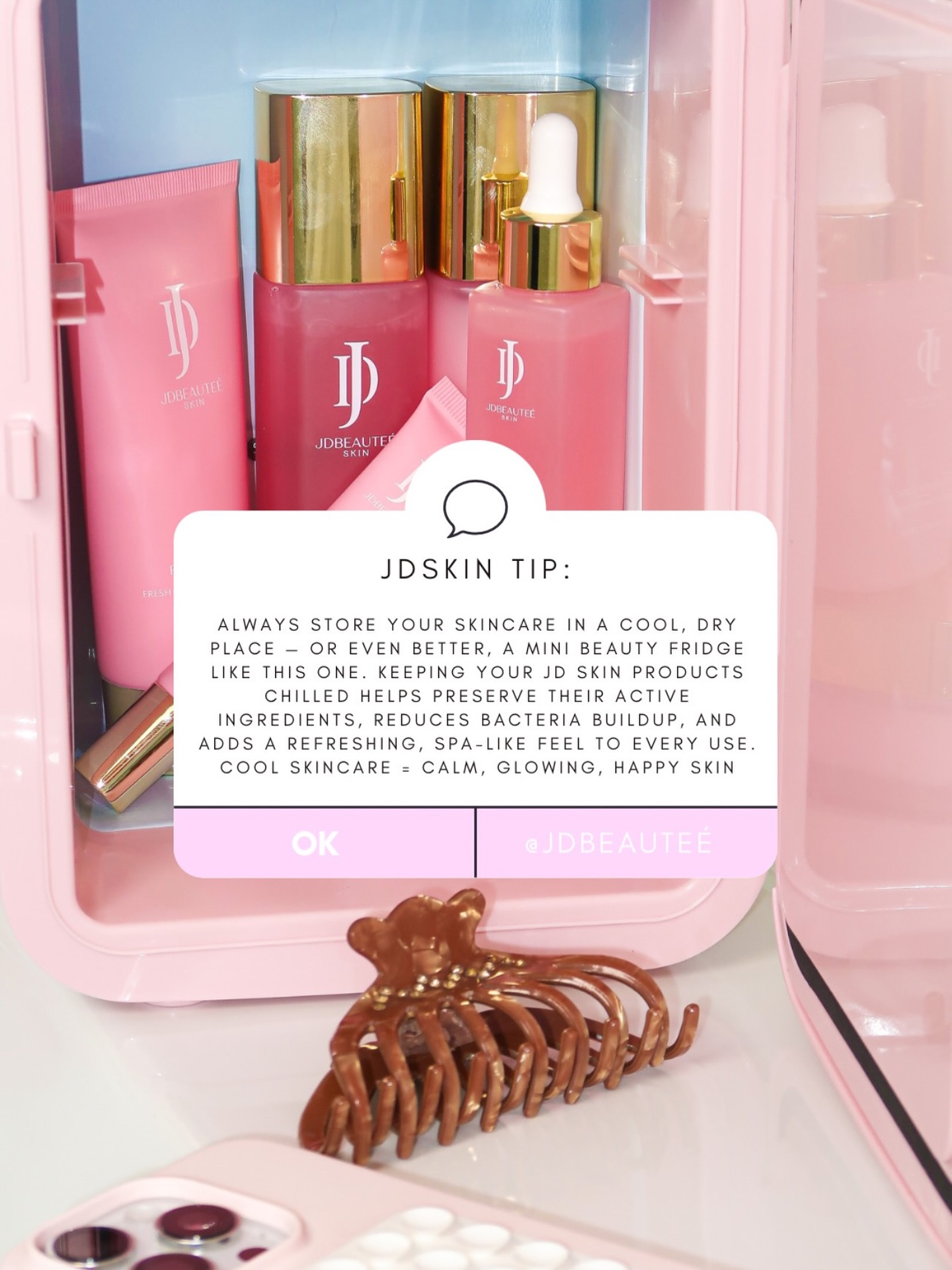 your skincare deserves luxury treatment too 💅🏽✨
keeping your JDSkin products chilled isn’t just aesthetic — it’s smart skincare 🍑💧 cool temps help preserve active ingredients, reduce bacteria buildup, and give you that spa-fresh feel with every use 🤍
Cool skin = calm, glowing, happy skin ✨
shop your JD Skin favorites now & use code SAVE15 for 15% off 💕
#hydratingserum #hydratingcream #hydratingmask #hydratingcleanser #jdbeautee #explore #hydratingskincare #pinkskincare #skincaretips101 #hydratingcleanser #plantbasedskincare #koreanskincareroutine #skincaresale #skincareaddiction #skincareaddicts