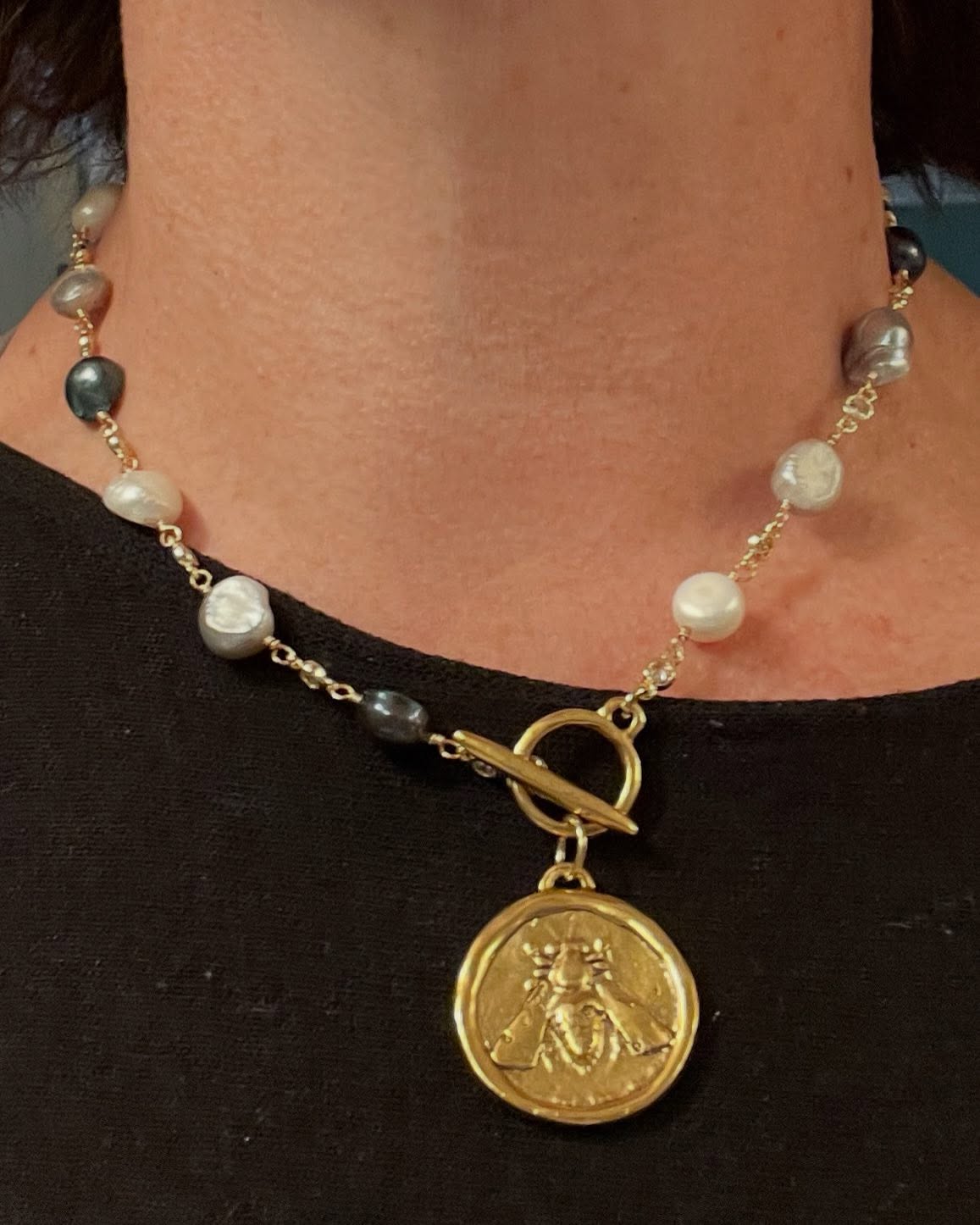 I haven’t taken this necklace off since I received it. We are OBSESSED with all of @vbandcodesigns jewelry, but this piece is my current favorite. 🔥🤩❤️