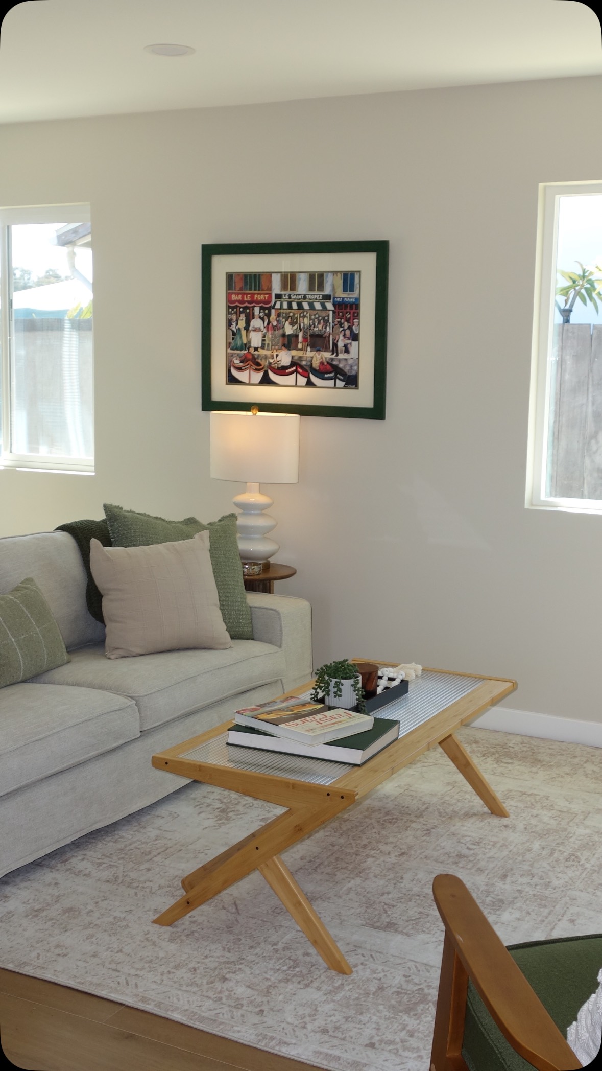 Unfortunately we do love: home stager edition ✨
DM us or visit our website to stage your home!
#homestaging #sandiego #interiordesign #realestate #sunraestaging