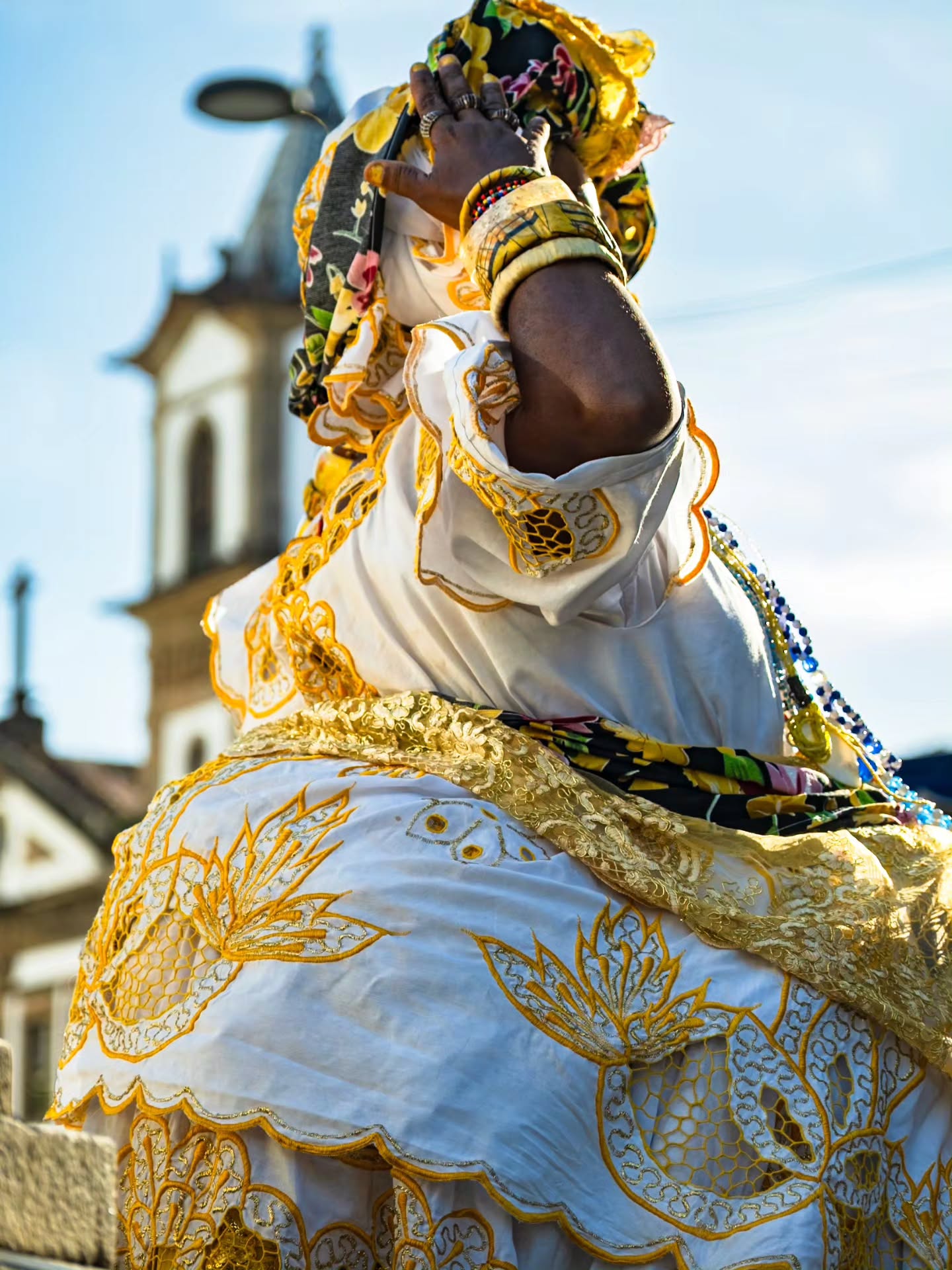 Feliz Dia do Nordestino! ☀️🌵
Hoje celebramos a força, a resiliência e a alegria contagiante do povo nordestino, um tesouro que molda a identidade cultural do Brasil!
Neste carrossel de 16 fotos, trouxemos um pouquinho da riqueza que faz do Nordeste um lugar tão único e "arretado": das belezas naturais que tiram o fôlego à culinária de lamber os beiços, passando pelo artesanato cheio de história e a música que embala a alma.
Arrasta pro lado para sentir o cheiro de mar e de umbu, e ver a coragem e a poesia que existem em cada pedacinho dessa terra!
Comida, paisagem, arte, música e muita gente boa: o Nordeste é sinônimo de riqueza cultural.
Conta pra mim: Qual a sua melhor memória ou prato favorito do Nordeste? 👇
#DiaDoNordestino #8deOutubro #Nordeste #OrgulhoNordestino #CulturaNordestina #NordesteMeuAmor #VisiteONordeste #Brasil #CulináriaNordestina #ArtesanatoNordestino