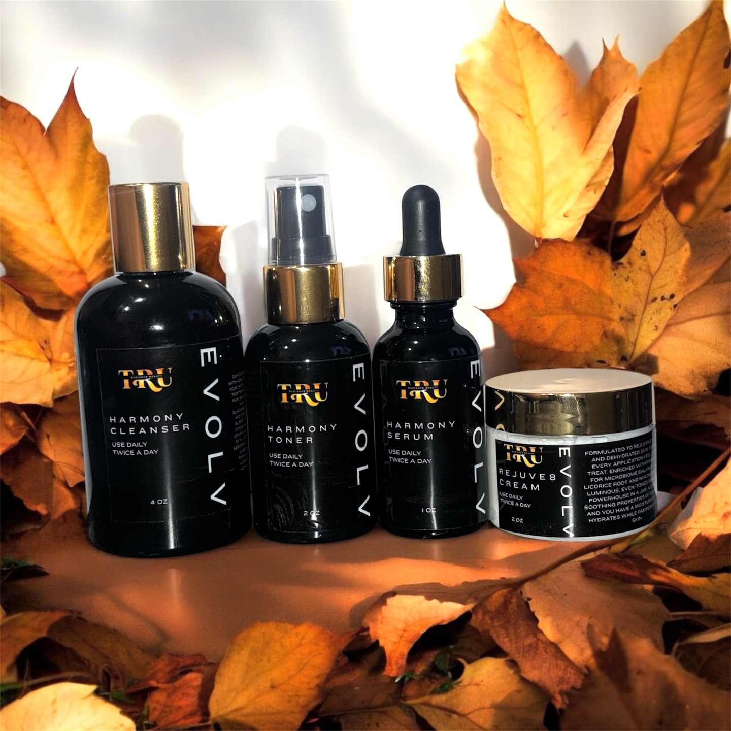 WE LIVE BABY !
EVOLV face products just dropped on the website! People are placing orders before I even made the announcement 🥺🫶🏽
I’m excited for you guys to see what I been cooking for a while! I’m here for you not only for your waxing and brow needs, but I wanna help you be and feel like your best self inside and out. That why I took my time with bringing out this face line. Quality over quantity. The way these ingredients are formulated and have your skin feeling gone make you wanna slap your mama ( Don’t do that lol ) ! I called this set Harmony cause that’s exactly what it’s gonna do, balance all your many skin issues to the perfect harmony & calmness. It would be diabolical for me to call my product line EVOLV, if it isn’t going to do that.
The face line is not just stopping here it’s just the beginning. More product are definitely in the oven still ❤️
#cincinnatiesthetician #evolvskin #cincinnatifacial #cincinnatiskincare #explore