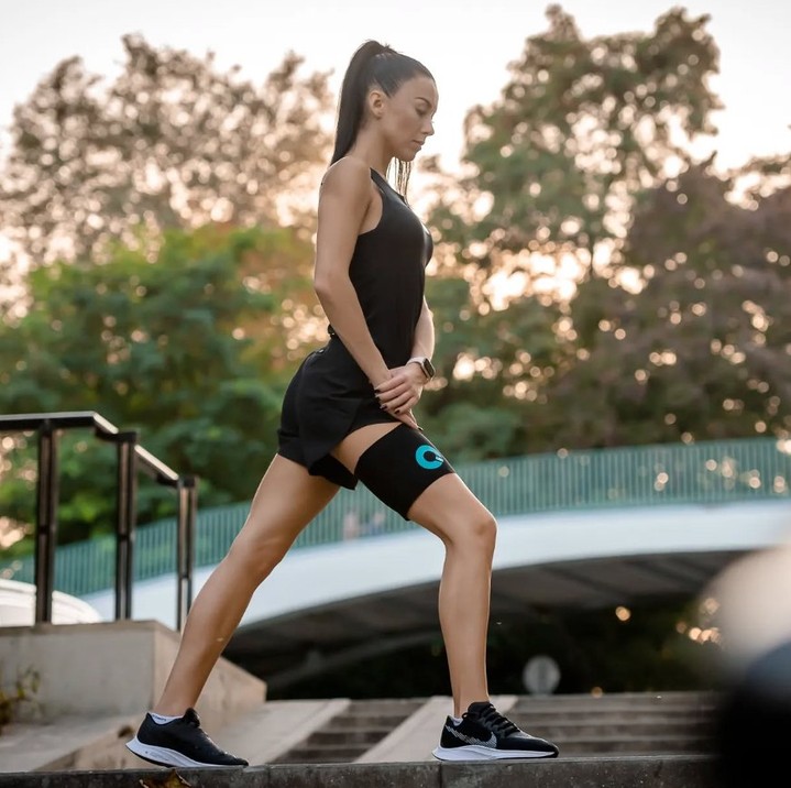 Diseñamos Q-LAC para que el sensor sea mínimo en tamaño y máximo en comodidad ▪️ apenas notarás que lo llevas puesto 😶🌫️
✅ Entrena con datos precisos directamente desde tus músculos.
✅ En cualquier lugar, en cualquier momento.
✅ Más fácil que nunca.
#QLACEspaña #EntrenaConDatos #EntrenamientoInteligente #running #correr #runners #cycling #bicicleta #ciclismo #ciclistas #sport #deporte #triatlon #maraton #marathon