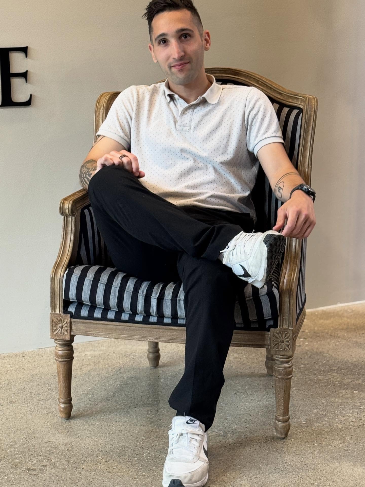 Happiest of birthdays to this guy - our very own @felipsvi - he puts so much hustle 💪and heart ❤️ into everything we do! Here’s hoping his next trip around the sun is as bright as he is! ☀️