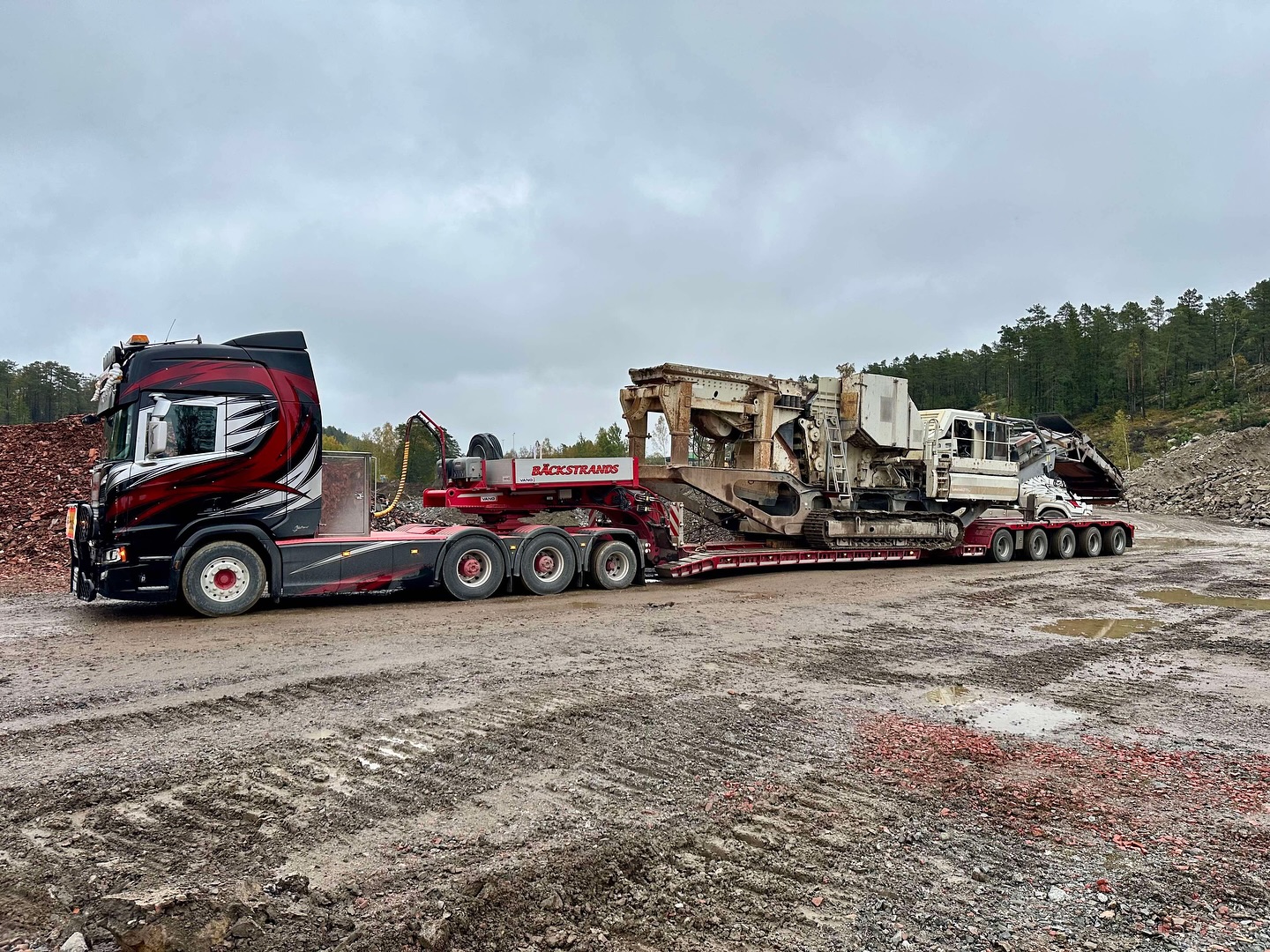 Då var det dags för detta Krossverk att flyttas på igen 😎
Tack Frentab för förtroendet än en gång 😃🤟