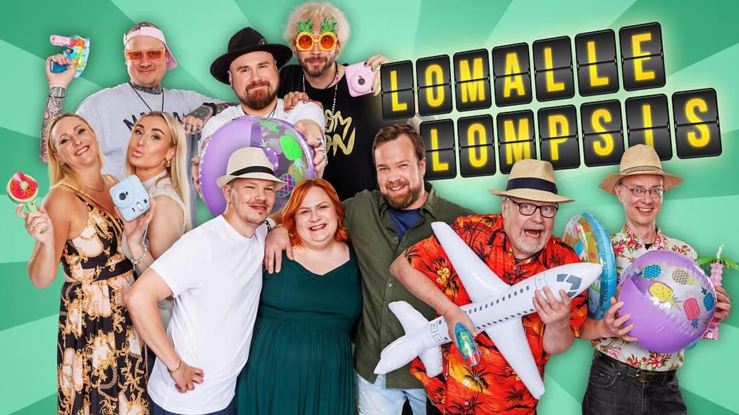 Lomakausi ei ole ohi! Tässä ovat LOMPSAUTTAJAT!
Lomalle lompsis -ohjelmassa neljä reissuporukkaa matkaa eri kohteissa ja pisteyttää lomansa kokemustensa perusteella. Jokaisessa jaksossa ryhmät testaavat saman matkan ja reaktiot vaihtelevat laidasta laitaan.
Sarjan ensimmäisellä kaudella Lompsauttajat tutustuvat kahdeksaan eri maahan ja hyvin keskenään erilaisiin lomakohteisiin. Lopuksi Lompsauttajat kertovat kriittiset arvionsa ja pisteyttävät loman yhdestä viiteen tähteen.
Ohjelmassa nähtävät kohteet ovat Edinburgh, Parma, Marrakesh, Praha, Gibraltar, Algarve, Amsterdam ja Alpit. Kertojaäänenä seikkailuja kommentoi Miitta Sorvali
Lomalle lompsis alkaa MTV Katsomossa ja MTV3-kanavalla la 15.11. klo 21. MTV Katsomo+ -tilauksella seuraava jakso ennakkoon.