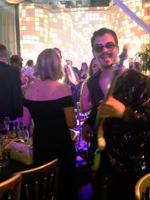 Thursday night vibes 10/10! Incredible venue underneath the Globe Theatre, and an amazing crowd to match it, even on a school night. We’re sure that Shakespeare himself would have swung his breeches. ‘To dance or not to dance?’ The answer was clearly ‘dance!’” 💃 🪩 🕺🏽
❤️FF
.
.
.
#livemusic #weddingparty #eventprofs #event #eventplanning #party #band #london #wedding #weddingplanner #weddingband #partyband #singers #entertainment #coversband #celebration #luxuryevents #showband #covers #eventprofsuk #instagood #instawedding #luxurywedding #bestband #bestparty #80s #fullyfunktional #90s #video #sax