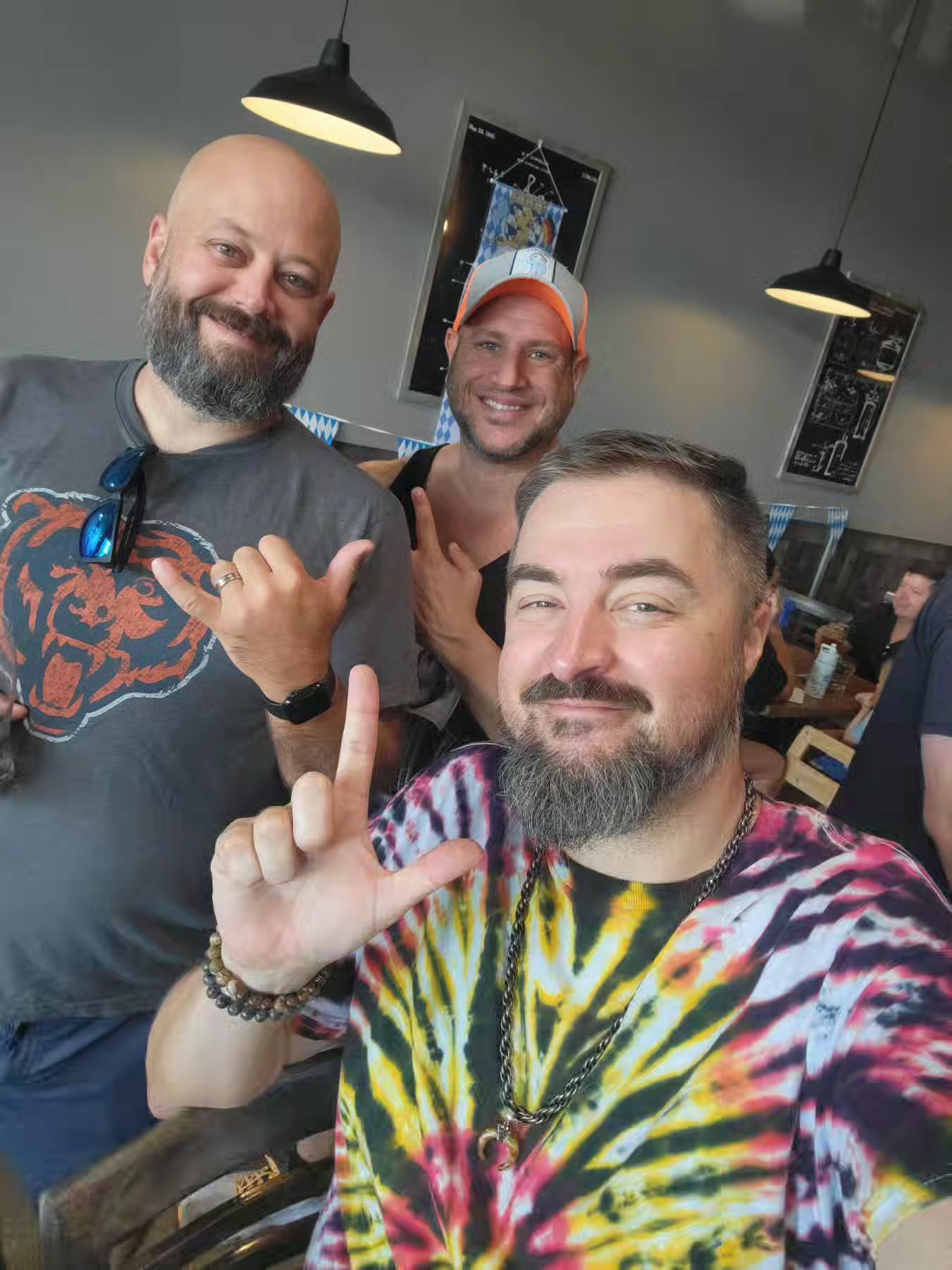 Always great running into friends when in Tinley Park! Today I'll be at Soundgrowler Brewing!!