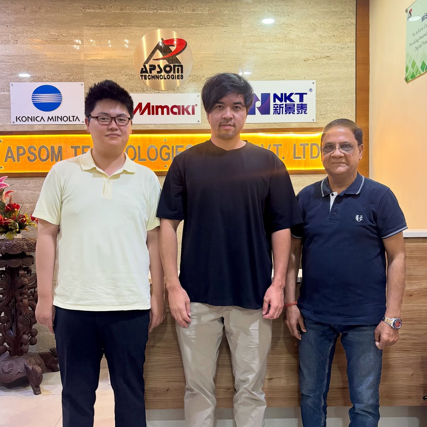 Collaborating for the future! Our MD met with Toshihiko Kato San from the Sales & Business and Keishi Suzuki San from the R&D team at Konica Minolta to discuss innovative developments coming in 2026. Exciting times ahead! ✨🚀
.
#ApsomTechnologies #Innovation #TextilePrinting #KonicaMinolta #CollaborateToInnovate #GlobalPartnerships #InspiringInnovation
#DigitalTextilePrinting #PrintingInnovation #IndustrialPrinting #PrintTechnology #SmartPrinting #TextileMachinery #DigitalPrintingSolutions