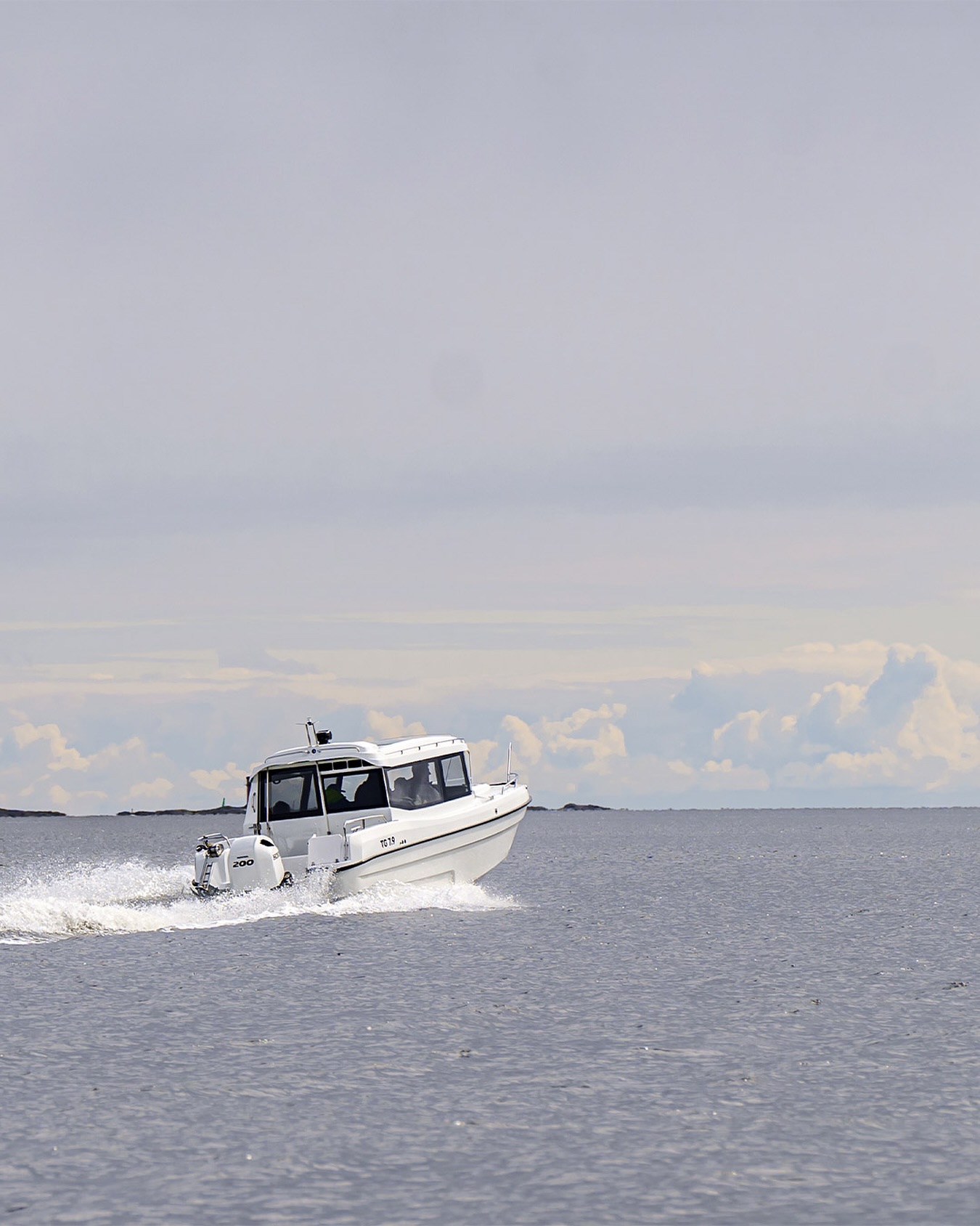 Kuka sanoi, ettÀ veneilykausi pÀÀttyy kesÀÀn?
Syksyn retket on parhaimmillaan nyt â meri on rauhallinen ja maisemat upeita.
SeaSportin venekyyti vie sinne, minne tie ei yllÀ.
#SeaSport #visitporvoo #visitpellinge #porvoonsaaristo #pellinge #pellinki #porvoo #borgÄ #tgboats #venetaxi #venetaksi #boattaxi #seataxi #taxibÄt