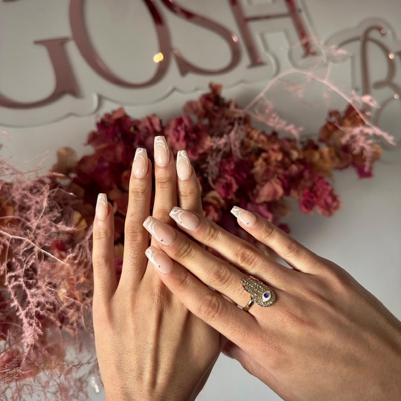 You will always love your Gosh nails set 💅🏻providing quality nail service at an affordable price to suit everyone needs 💕.
To make your booking contact our
Business whatapp nr : 081 500 2238
Website : www.goshnails.com
-
-
-
#nails #goshnails #stellenbosch #trendynails