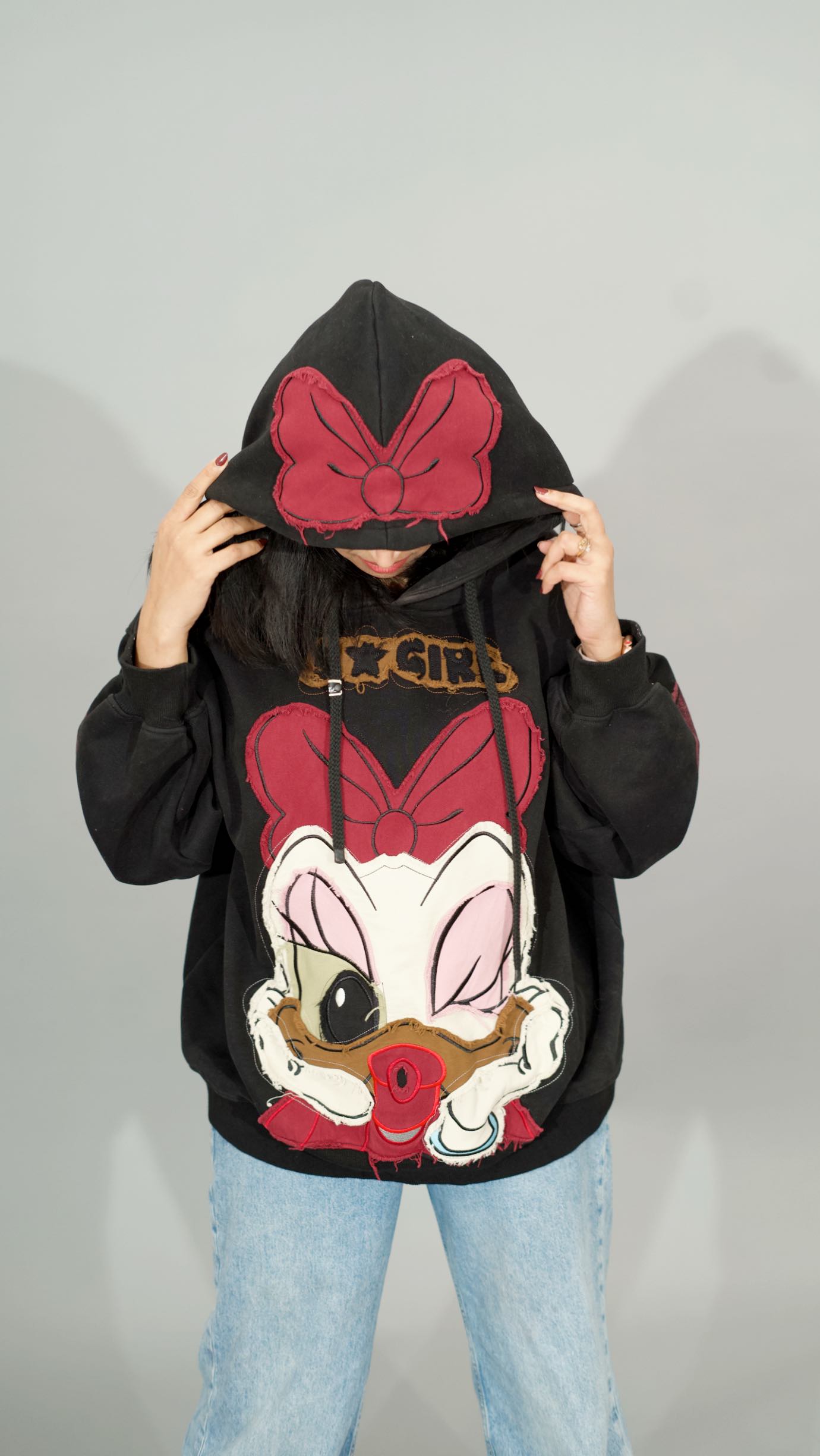 Order now ❤️
.
.
.
#adwwclothing #new #hoodie
#usa #canada #quality #amazing
.
.
#cool #funky #hiphop #coolstuff