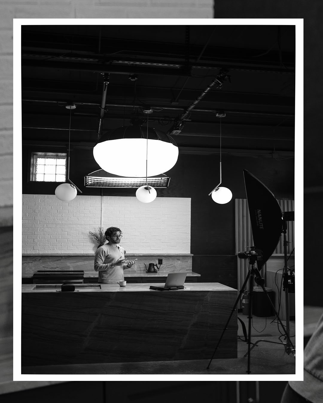 A little black and white set from Wednesday @onyxcoffeelab studios - there’s always something to capture and create around. The homies @dakotagraff @erikengstromphoto and @jrileycarson crushing as usual.