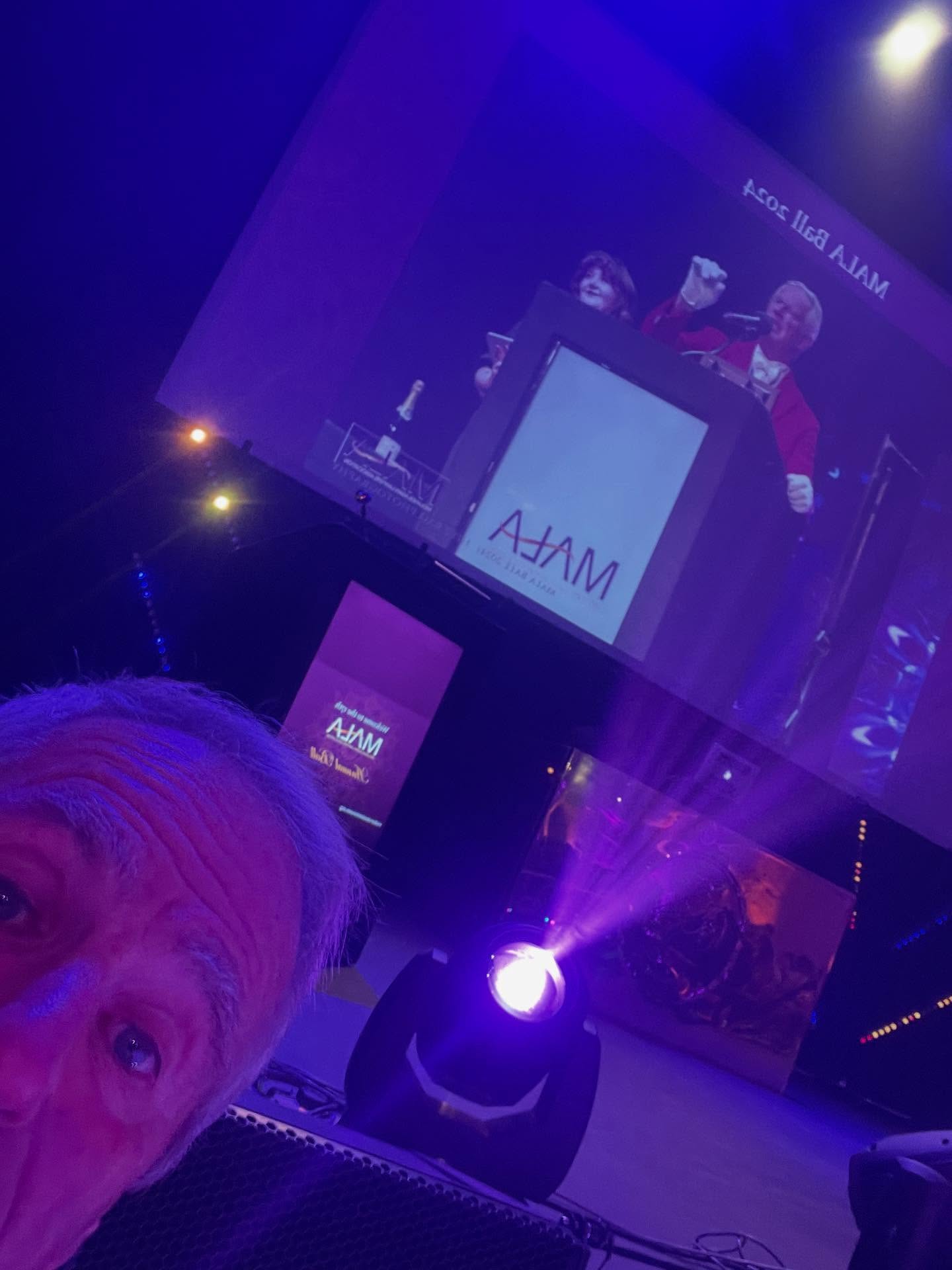 Today's office! It's the second Friday in October, it's The Athena in Leicester which means it must be the annual MALA ball! As ever, something of a wild night, but a good time had by all.
I also had some old Toastmaster looking over my shoulder! #classinacoat #toastmastergeoff #sanjayfoods #hitzraophotography #theathenaleicester #mala