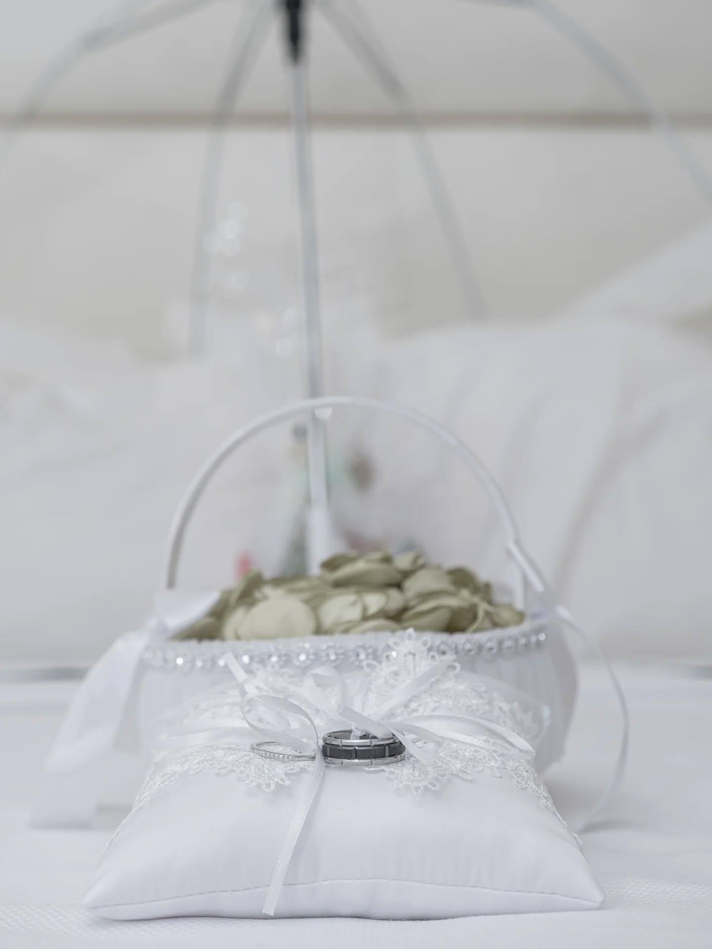 Un très beau mariage organisé par @onyxesthetique
Superbe organisation comme toujours.
Maquillage et coiffure : @onyxesthetique