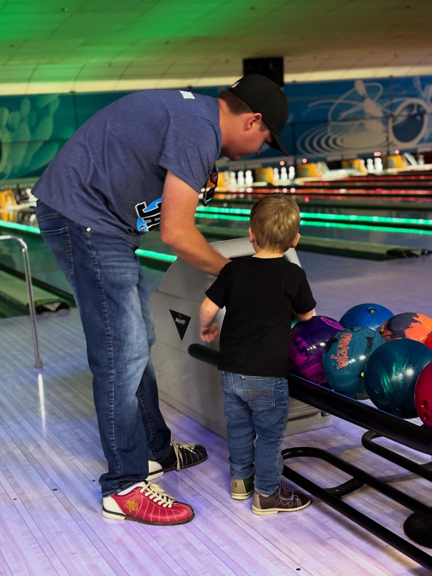 Thank you to everyone that came out to support us at Grif’s 2nd Annual Lucky Strike Fundraiser! We had a great time honoring Grif and raising money to help support those in need!