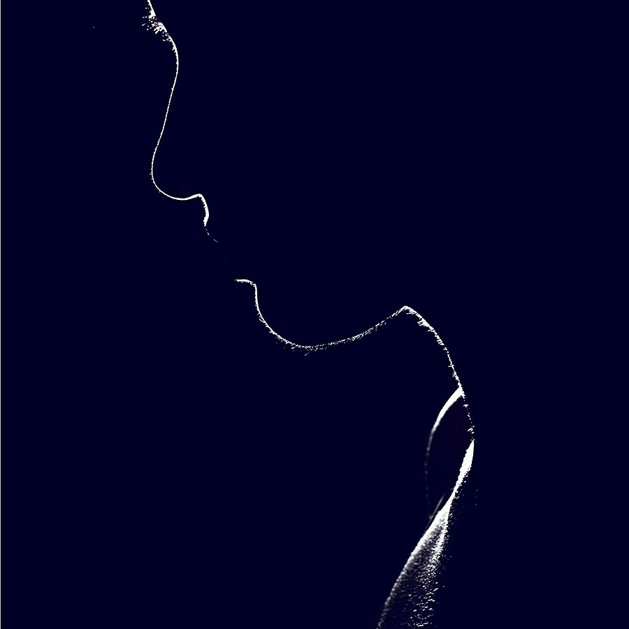 Your cracks are proof you’ve lived.
“There is a crack in everything, that’s how the light gets in.” – Leonard Cohen
We’re taught to hide our imperfections, but the truth is — they’re where our beauty lives.
Every heartbreak, challenge, or mistake has shaped you into someone deeper, wiser, more open.
Instead of covering the cracks, let them shine. They’re the places where love, hope, and growth enter.
Today, notice the light that’s been let in through your own fractures — and let yourself be proud.
#MentalHealthMatters #HealingJourney #YouAreNotBroken #EmbraceYourStory #LeonardCohen #InnerLight #EmotionalHealing #KelownaMentalHealth