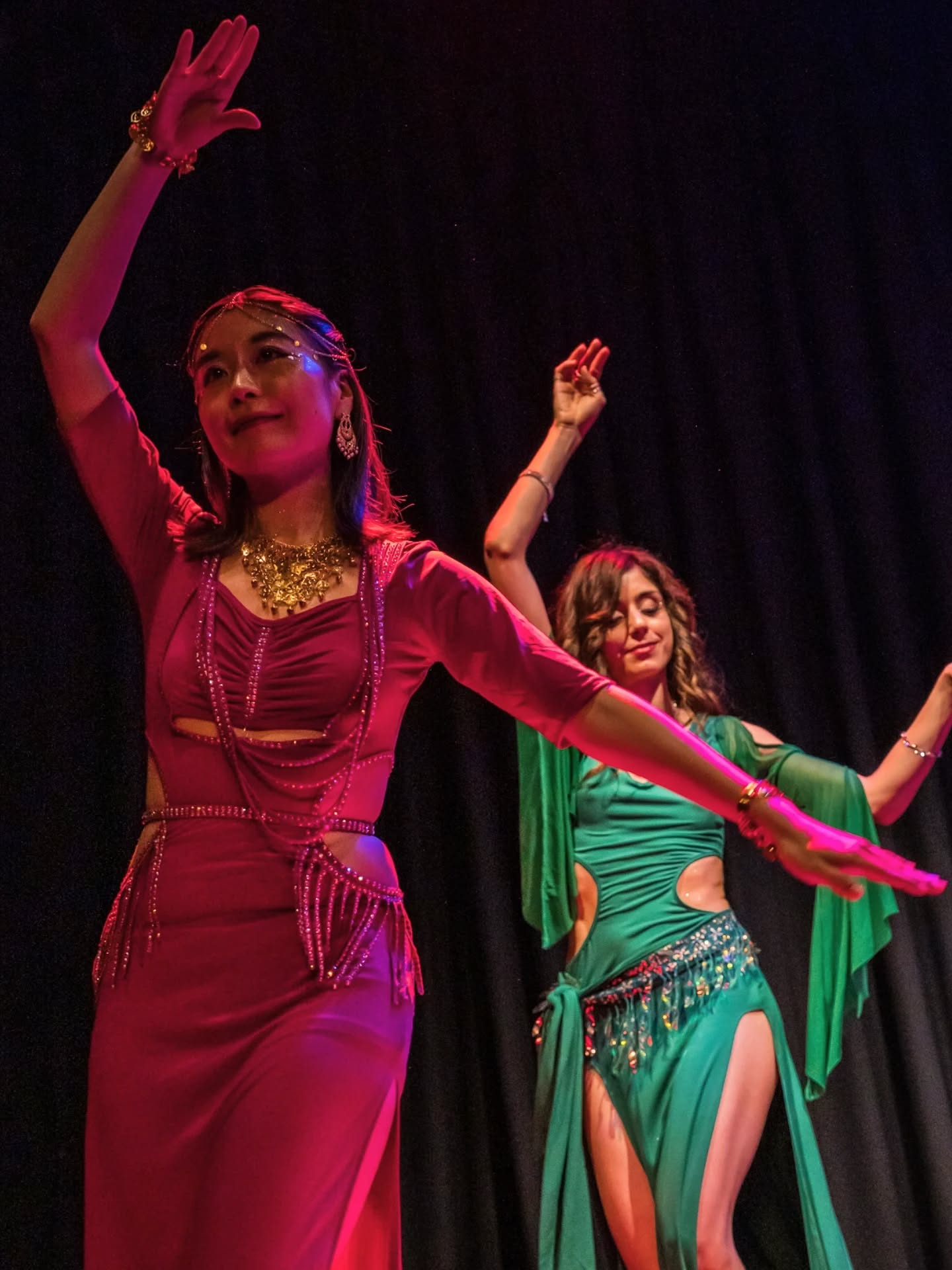Images from our Magic Hafla, show staged at the Sean O'Casey Theatre on the 5th of October 2025. Artistic and Executive Production by Cida Arcanjo. Photos by Zofia J Photography.
✨💃✨
Get ready for our next event: A Night At The Harem 2026
🔥🔥🔥
#bellydance #lovebellydance #bellydancequeens #dublinbellydance #yallabellydance