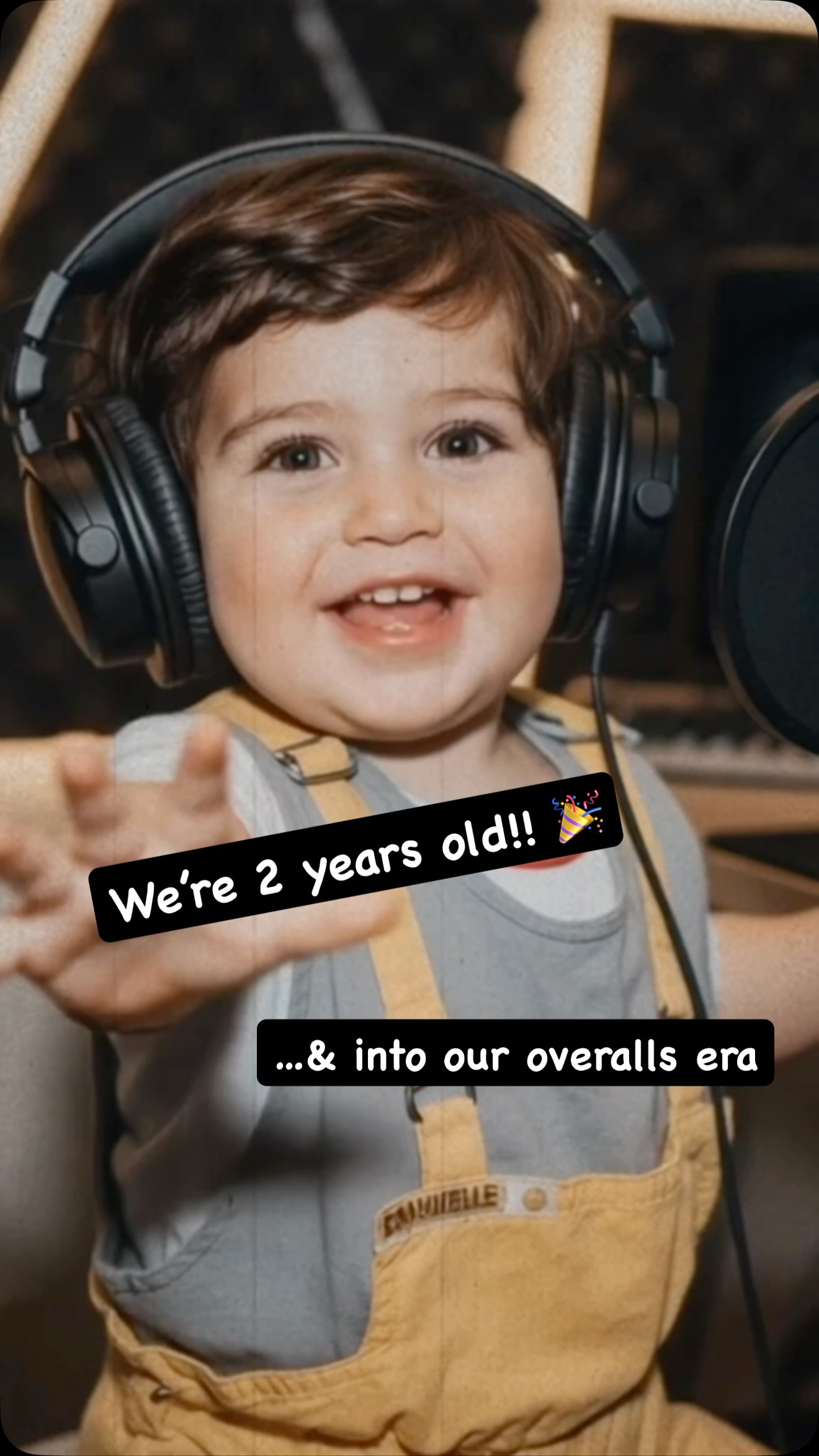 Happy 2nd birthday to us! 🎉 What a run so far, we are so grateful to everyone we have the pleasure of working with on the daily: our amazing & collaborative clients; the incredibly talented filmmakers & storytellers who consistently make magic; the community of entrepreneurs, marketers, friends & family who prop us up; yes, even each other 😊 As we enter our overalls era, it’s exciting to realize we’ve barely even begun to scratch the surface of what’s next ❤️❤️❤️