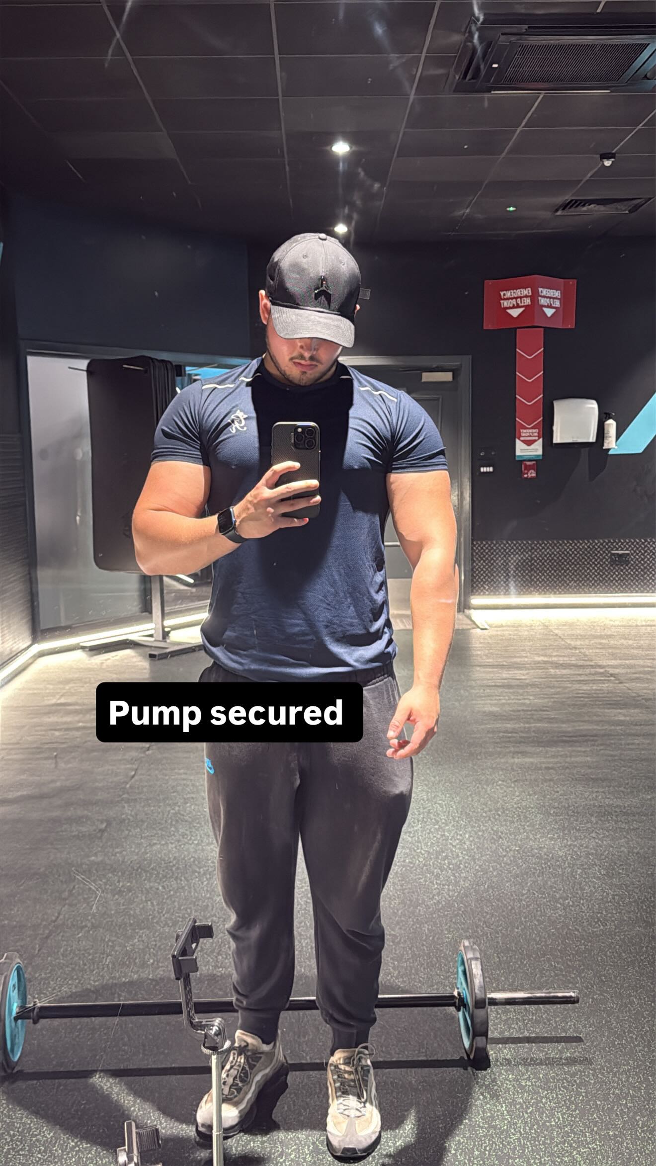 HARD WORK + CONSISTENCY BEATS TALENT💪
STAY CONSISTENT YOU WILL ACHIEVE YOUR GOALS‼️
STICK TO THE PLAN‼️
If you are looking for help on your fitness journey including:
Training plans
Food Diary analysis
Weekly check ins
Form analysis
DM ME “HELP” to get started with my online coaching💪