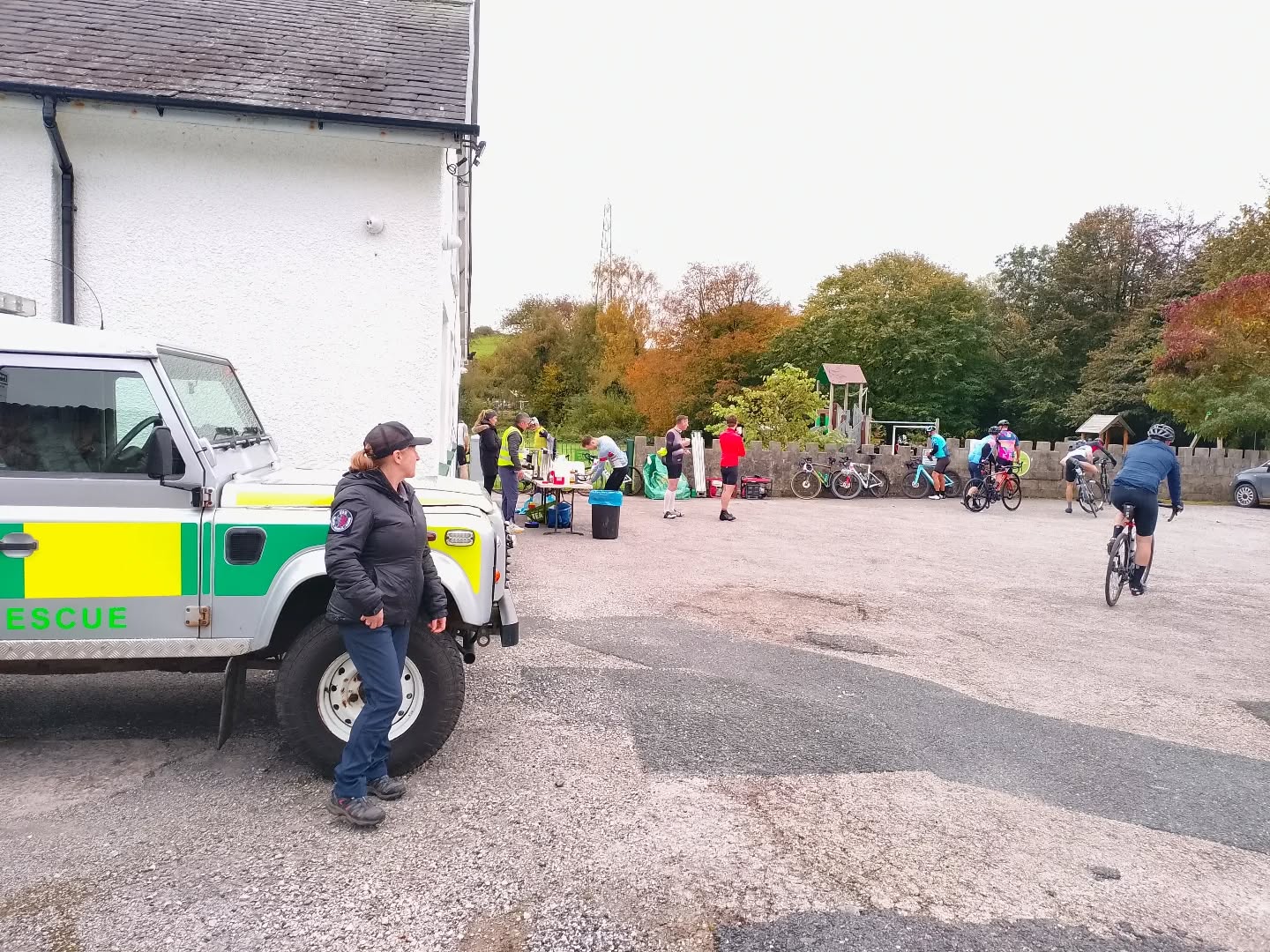 Our Paramedic led team are out around South West Cumbria today supporting todays @epiceventsltd #cumbriacracker cycle sportive, a choice of 60 and 100 mile routes.
Best of luck to all riders today.
#eventmedics
#eventparamedics
#eventmedical
#eventfirstaid
#cyclesportive
#cumbriafirstaid
#cumbria
