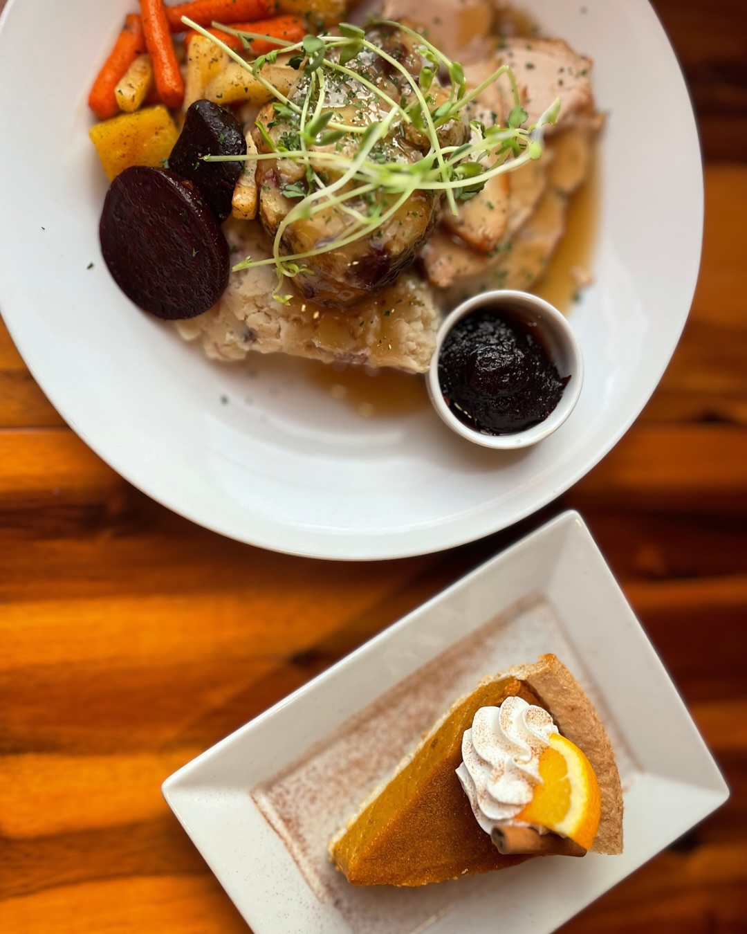 Nothing says fall like turkey dinner and pumpkin pie! 🥧
Available today and tomorrow only for dine-in, takeout and delivery.
$34.95 - served with roasted turkey, stuffing, mashed potatoes, vegetables, gravy, cranberry sauce and a slice of pumpkin pie 🍂
#happythanksgiving❤️ #turkeydinner #casamiabarrie #barrierestaurants #pumpkinpie #autumn