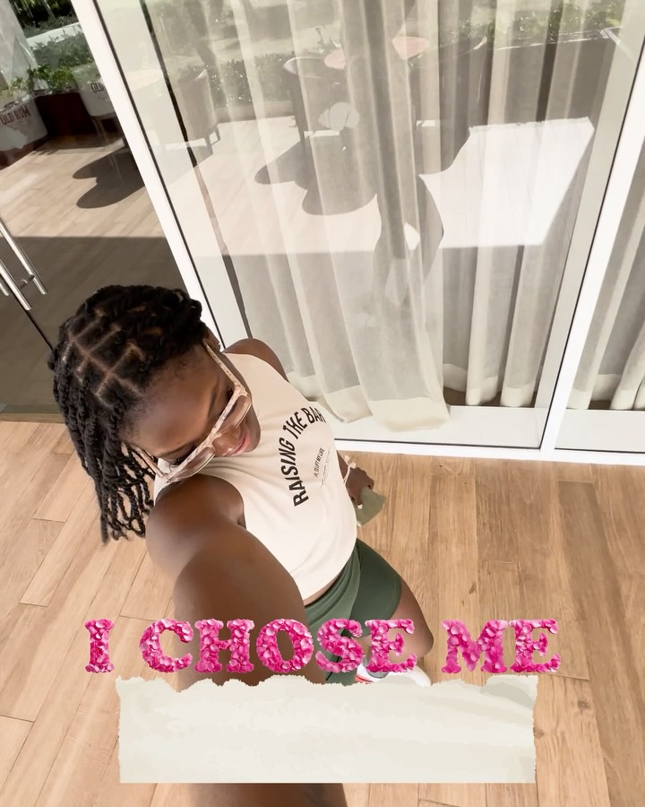 That daily mental fatigue from overthinking and inaction? That’s your doubts, fears, low self worth, and comparison speaking about you, not your truth.
Choosing you vs. what your mental barriers tells you looks like this:
- setting external boundaries that protect your internal oasis
- listening to your inner, quiet voice as a guide in your relationships, work, and daily responsibilities
- knowing the difference between what’s within your control and what is not
- putting doubts and fears in its place each time it comes up
- taking relentless, aligned action towards your truth and self-understanding
It’s liberation, it’s truth, and it’s a call home.
Your liberation is in my free Doubt Detox Challenge in my bio; go and grab yours 🤝🏾. You have nothing to lose and so much to gain when you simply allow yourself to…
#selfmastery #lifelonglearning #innerguidance