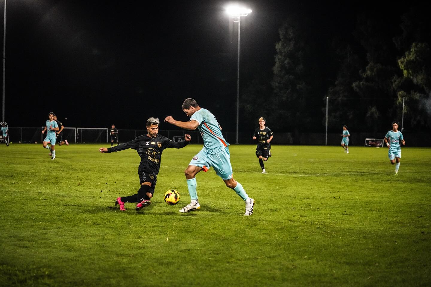 @vasil.1os ready for game day!