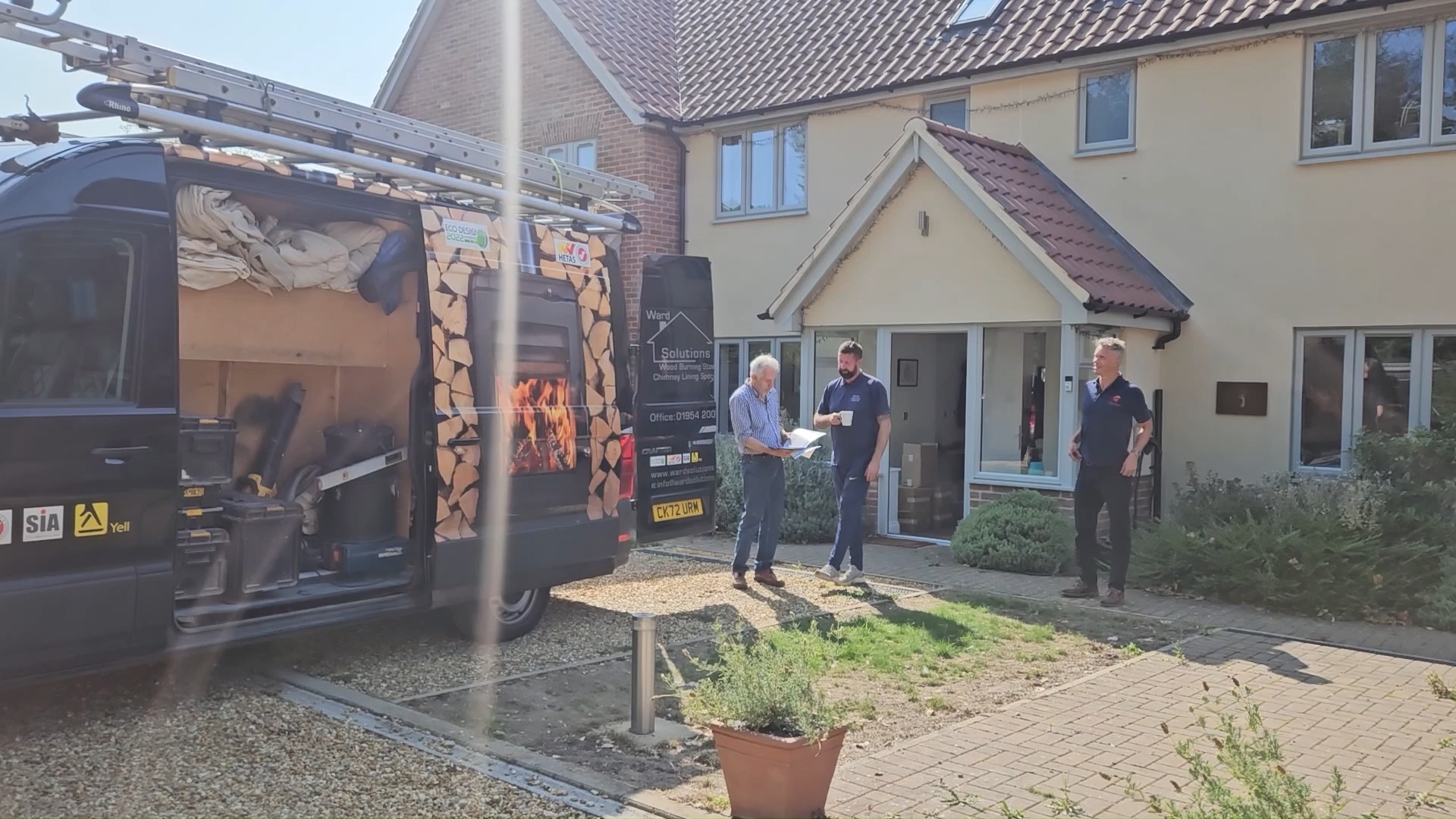 Heat your off-grid home with a Recoheat 🔥🌿
In this video, Michael Ward of Ward Solutions retro-fits a Recoheat to an existing stove installation for the talented team at Off-Grid Design, who handle marketing for the Guild of Master Chimney Sweeps 👏🏽
A big thank-you to Lawson Wight for gifting the Recoheat and to Off-Grid Design for choosing Recoheat above all other off-grid enhancements 💛
See how you can transform your stove into a house heater at 🌐 recoheat.co.uk
#Recoheat #HeatRecovery #OffGridLiving #WoodBurnerLife #GuildOfMasterChimneySweeps #WardSolutions #EcoHeating #CosyHome #MadeInEngland #MoreHeatLessFuel