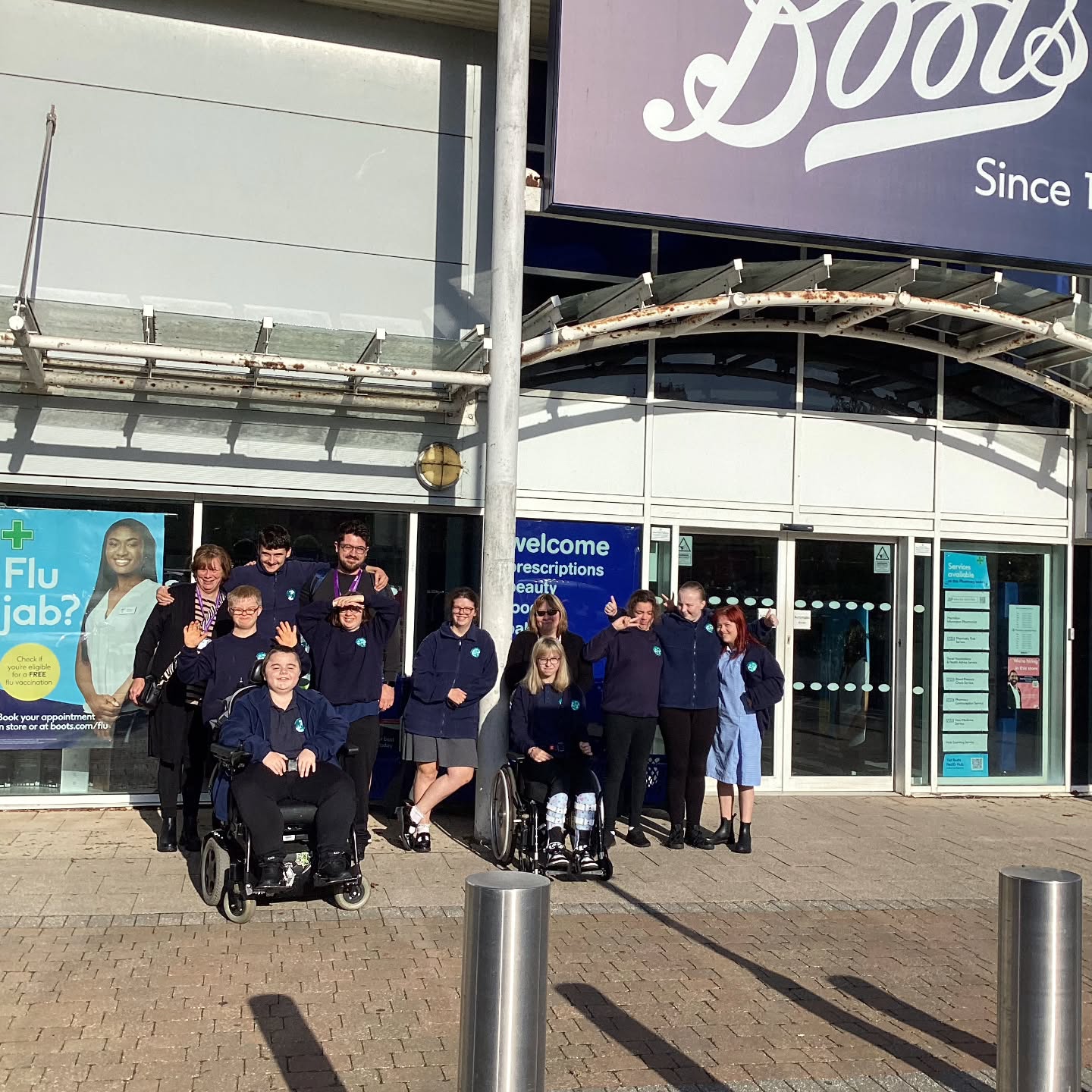 🛍️✨ Class 4 took a fabulous trip to Boots last week! From sampling sweet-smelling perfumes to discovering self-care goodies for hair and body, they explored it all. Every young person was a shining example of Fairmead pride—polite, curious, and full of smiles.
🌟 Special shoutout to one young person, who confidently bought her own shower gel and chatted brilliantly with the shop assistant! 💬👏
#FairmeadProud #Class4Adventures #BootsTrip #LifeSkillsInAction