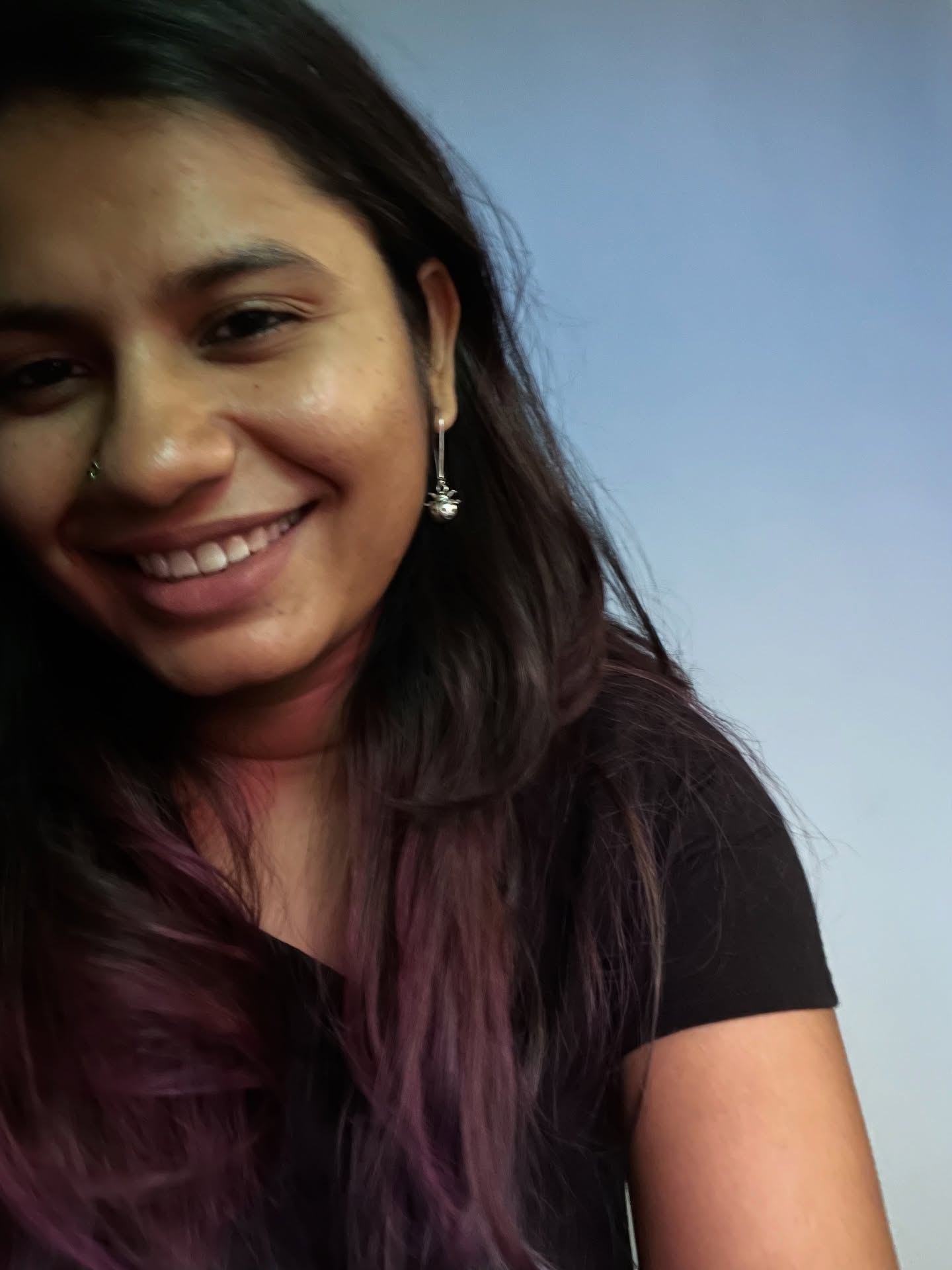 Meri not so filtered Pinteresty life at the moment
😇🌻🎨💛
Romance और रोमांच coded 🌼