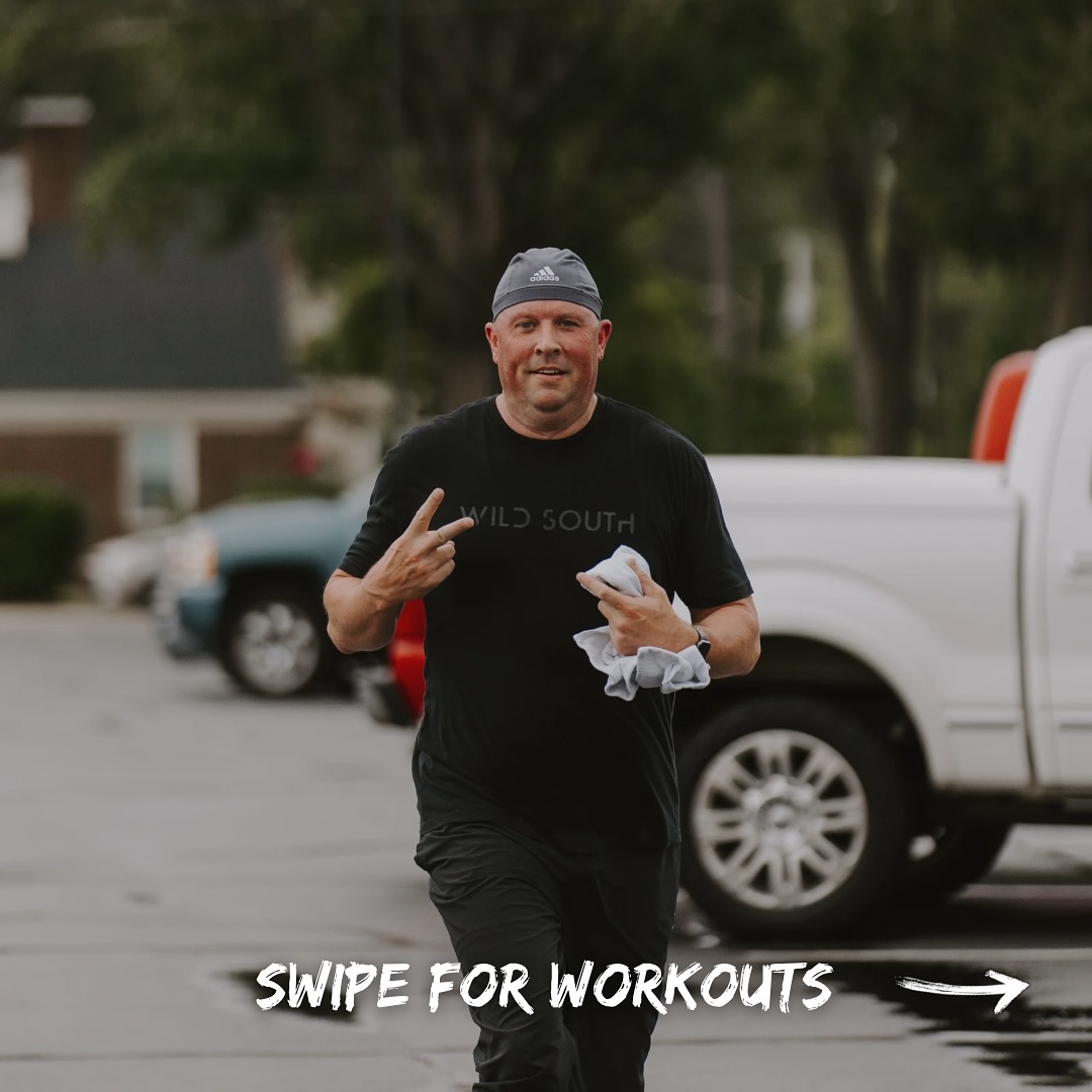 Start your week off on the right foot with us and energize your body and mind! 🚴♂️💪
Monday, we will focus on mono-structural exercises combined with lunging using odd objects to challenge your balance and strength.
Tuesday is dedicated to high-skill bike intervals, where you can push your limits and improve your cycling prowess.
Wednesday brings fast-paced AMRAPs (As Many Rounds As Possible) to test your endurance and determination.
Thursday features a descending rep scheme, designed to gradually increase the intensity of your workout.
Friday is the day for the FOTC (Functional Overhead Training Competition) qualifier, where you can showcase your skills and compete against others.
Finally, on Saturday, we host a Duo Competition, perfect for teaming up with a partner and working together to achieve your fitness goals. Support our vibrant gym community and be a part of something special! 🏋️♀️