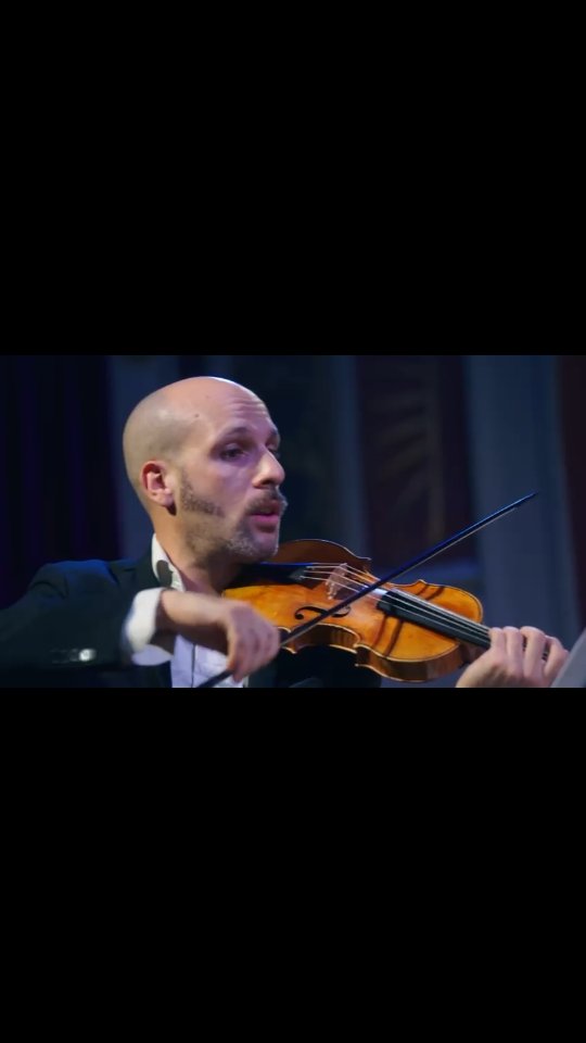 Precioso concierto donde pudimos disfrutar de música francesa a cargo del violinista Emmanuel Resche-Caserta y el calve de Diego Fernández.
Hoy, sábado 25 a las 19 30 en el Ateneo de Madrid el último concierto del #FESSMadrid 2025 con música italiana del s. X II con la soprano Elia Casanova y el grupo Delirivm Musica.
Más info y entradas en www.silvadesirenas.com
_____
#FESSMadrid #SilvaDeSirenas #MúsicaAntigua #UnEspacioParaElArte #EarlyMusic #baroquemusic @emmanuel.reschecaserta @diego_clave @ateneodemadrid @madrid @comunidadmadrid