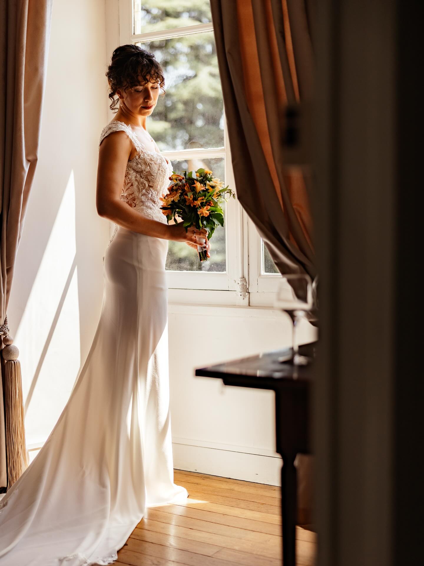 #wedding 🪩
Des rires, un peu de stress, beaucoup d’amour.
Les préparatifs, c’est ce moment suspendu avant le grand saut
Chaque regard, chaque geste… tout devient souvenir. 🤍
📸 Elodie.B - Photographie
Photographe basée en Seine-et-Marne & IDF.
Mariage, Maternité, Naissance & Famille.
🌐 www.elodiebphotographie.com
@elodie.bphotographie
elodie.b-photographie@outlook.com
#photographe77 #photographeseineetmarne #photographeiledefrance #photographemariage #photographemariage77 #photographematernite #photographematernite77 #photographegrossesse #photographegrossesse77 #photographeparis #shootinggrossesse #shootingbebe #shootingnaissance #shootingnaissance77 #shootingmaternite77