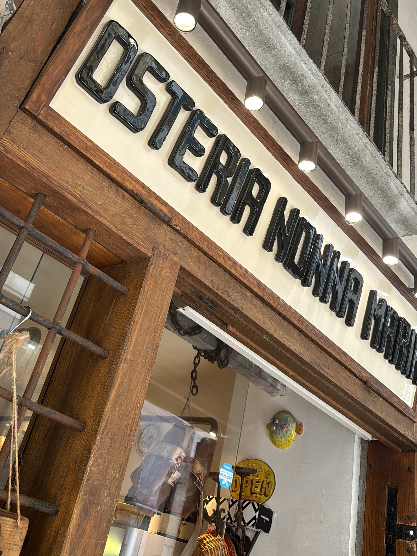 aperto a pranzo e cena