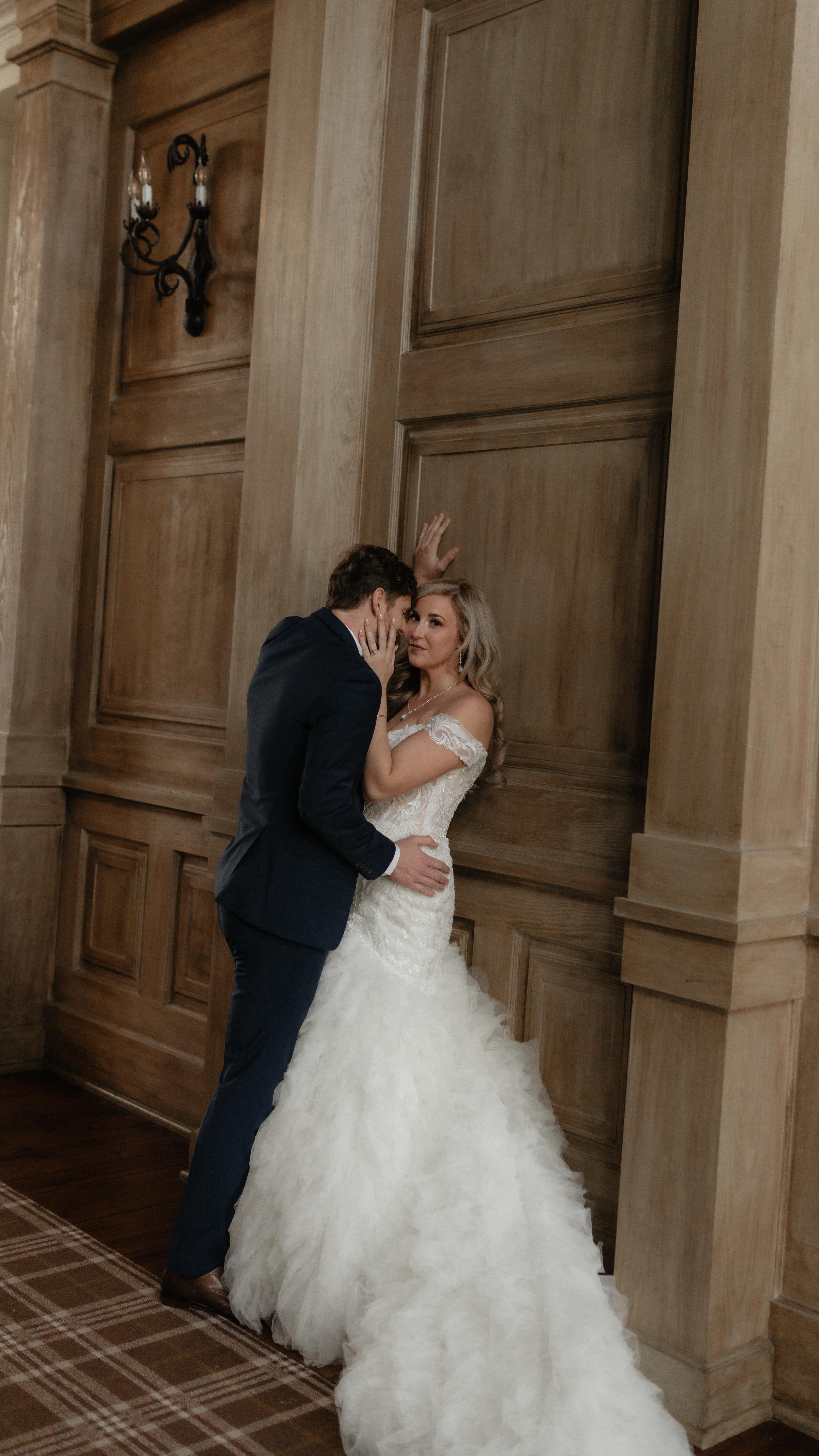 This took me an embarrassingly long time to make so pls don’t let this flop 😅
Thank you to @foxybird.co for this trend inspo!!
#photographer #weddingphotographer #floridaweddingphotographer #pensacolaweddingphotographer #travelweddingphotographer #wedding #lovers #couples #taylorswift #thefateofophelia #taylorswifttrend #photographytrend #alynnephotos #alynnephotography