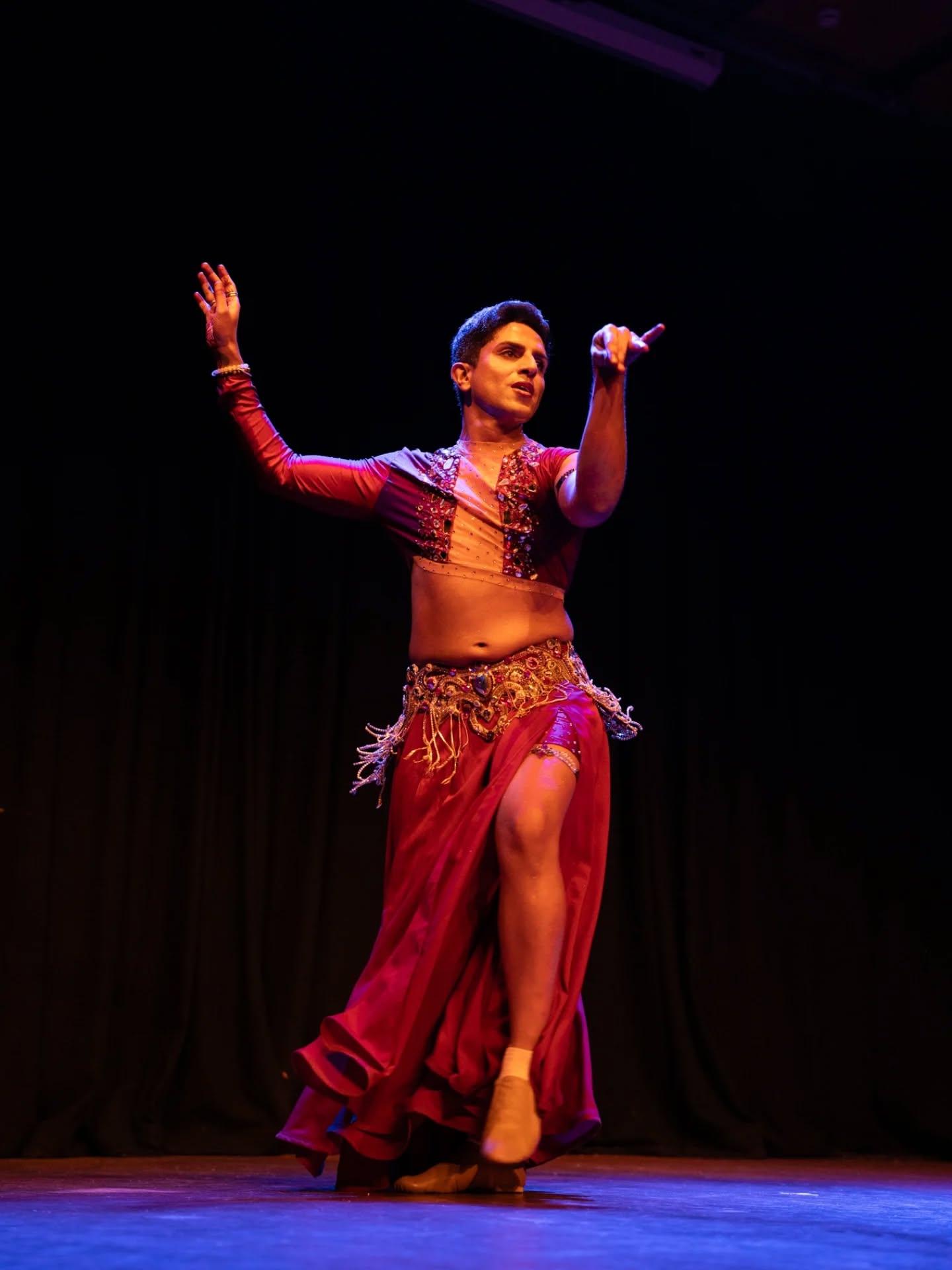 Images from our Magic Hafla, show staged at the Sean O'Casey Theatre on the 5th of October 2025. Artistic and Executive Production by Cida Arcanjo. Photos by Zofia J Photography.
✨💃✨
Get ready for our next event: A Night At The Harem 2026
🔥🔥🔥
#bellydance #lovebellydance #bellydancequeens #dublinbellydance #yallabellydance