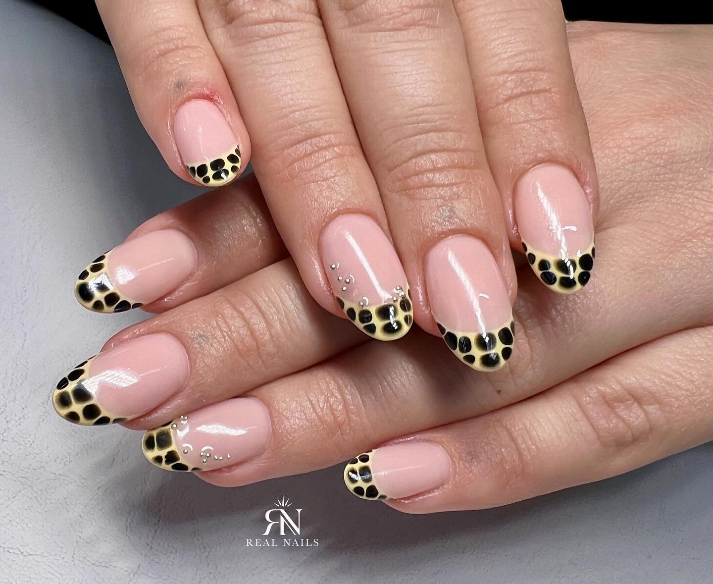 #acrylnailszurich #gelnailszurich #Zürich #nailart #stauffacher #Sihlcity #nailszurich #nailsdesign #nagelstudiozürich #nagelstudiozüri #albisrieden #oerlikon
📞 044 22 193 24
📍 REAL NAILS & BEAUTY
Sihlstrasse 97, 8001 Zürich