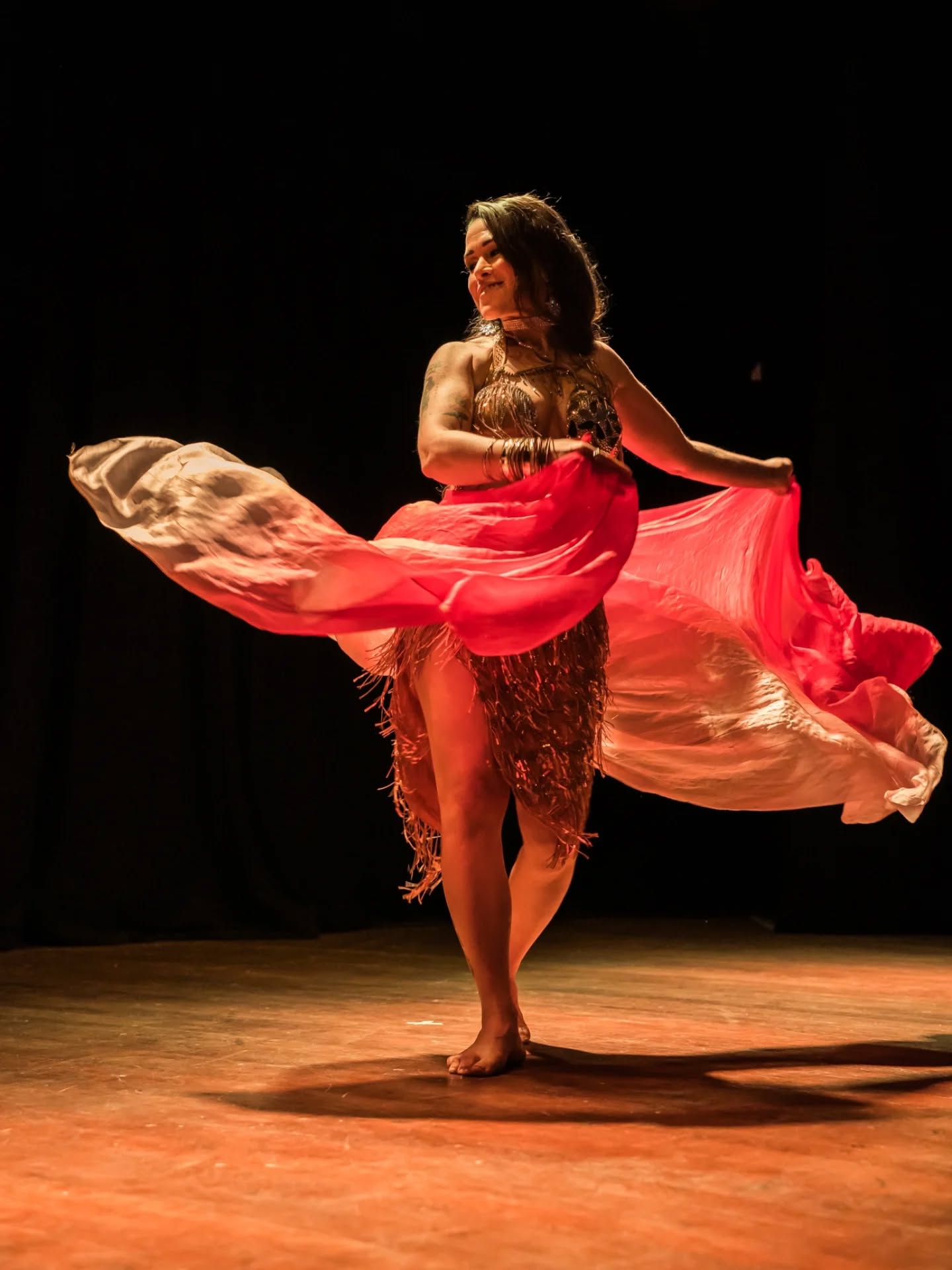 Images from our Magic Hafla, show staged at the Sean O'Casey Theatre on the 5th of October 2025. Artistic and Executive Production by Cida Arcanjo. Photos by Zofia J Photography.
✨💃✨
Get ready for our next event: A Night At The Harem 2026
🔥🔥🔥
#bellydance #lovebellydance #bellydancequeens #dublinbellydance #yallabellydance